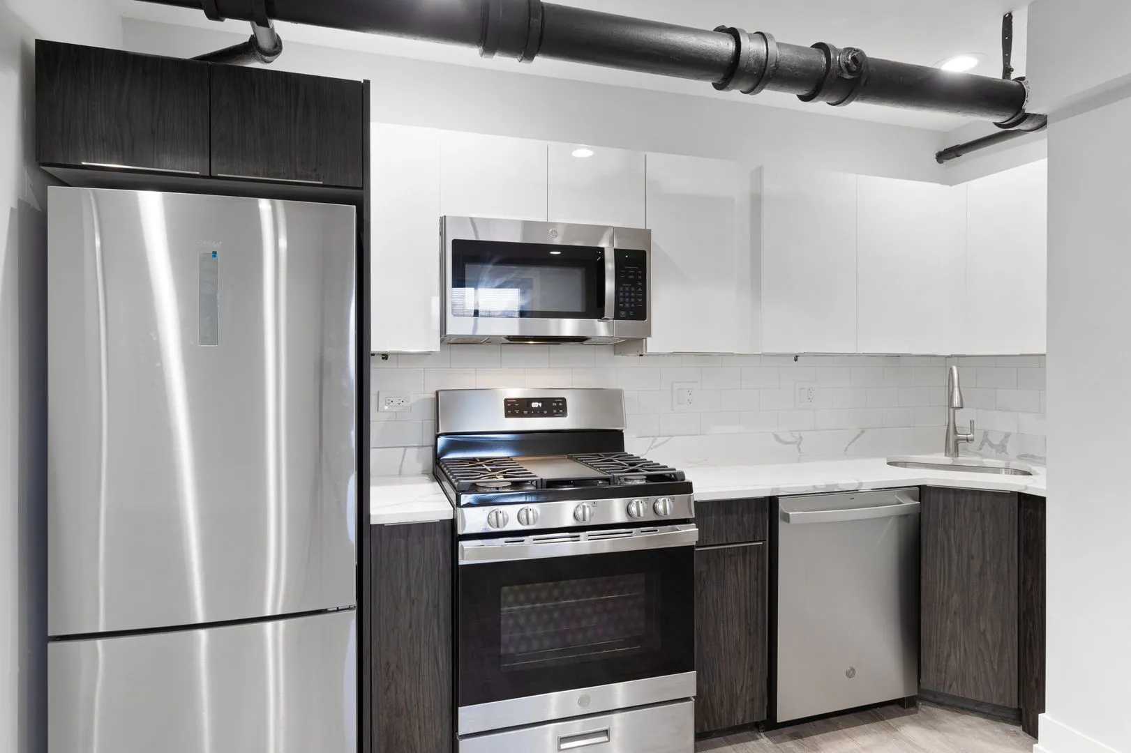 7423 N Clark St, ,  60626, USA 60626-unit#GDN-Chicago-IL