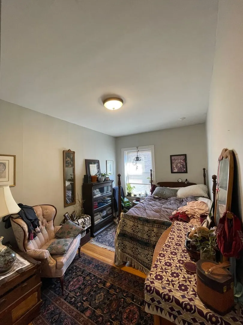 1331 W Touhy Ave, , 60626, USA 60626-unit#3S-Chicago-IL