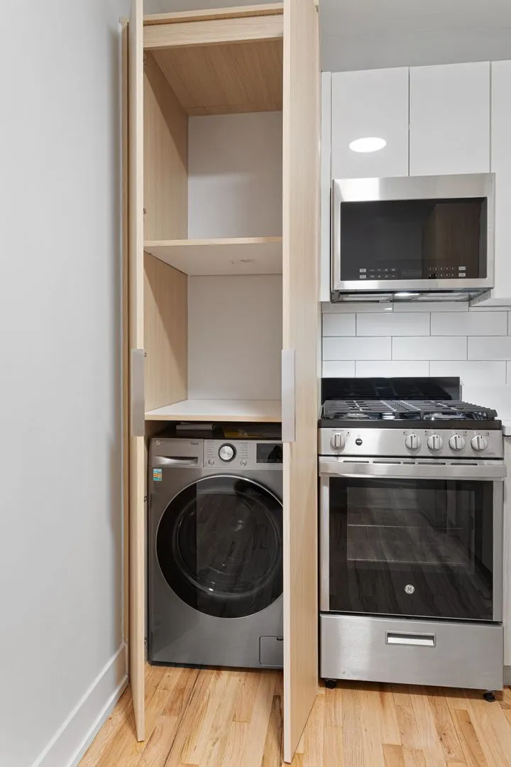 1625 W Howard St, , 60626, USA 60626-unit#305-Chicago-IL