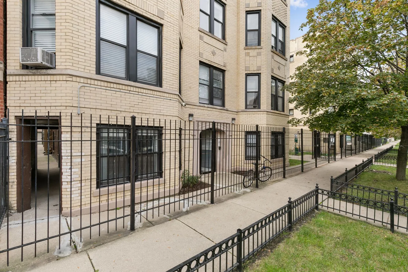3633 W Dickens Ave, ,  60647, USA 60647-unit#2A-Chicago-IL