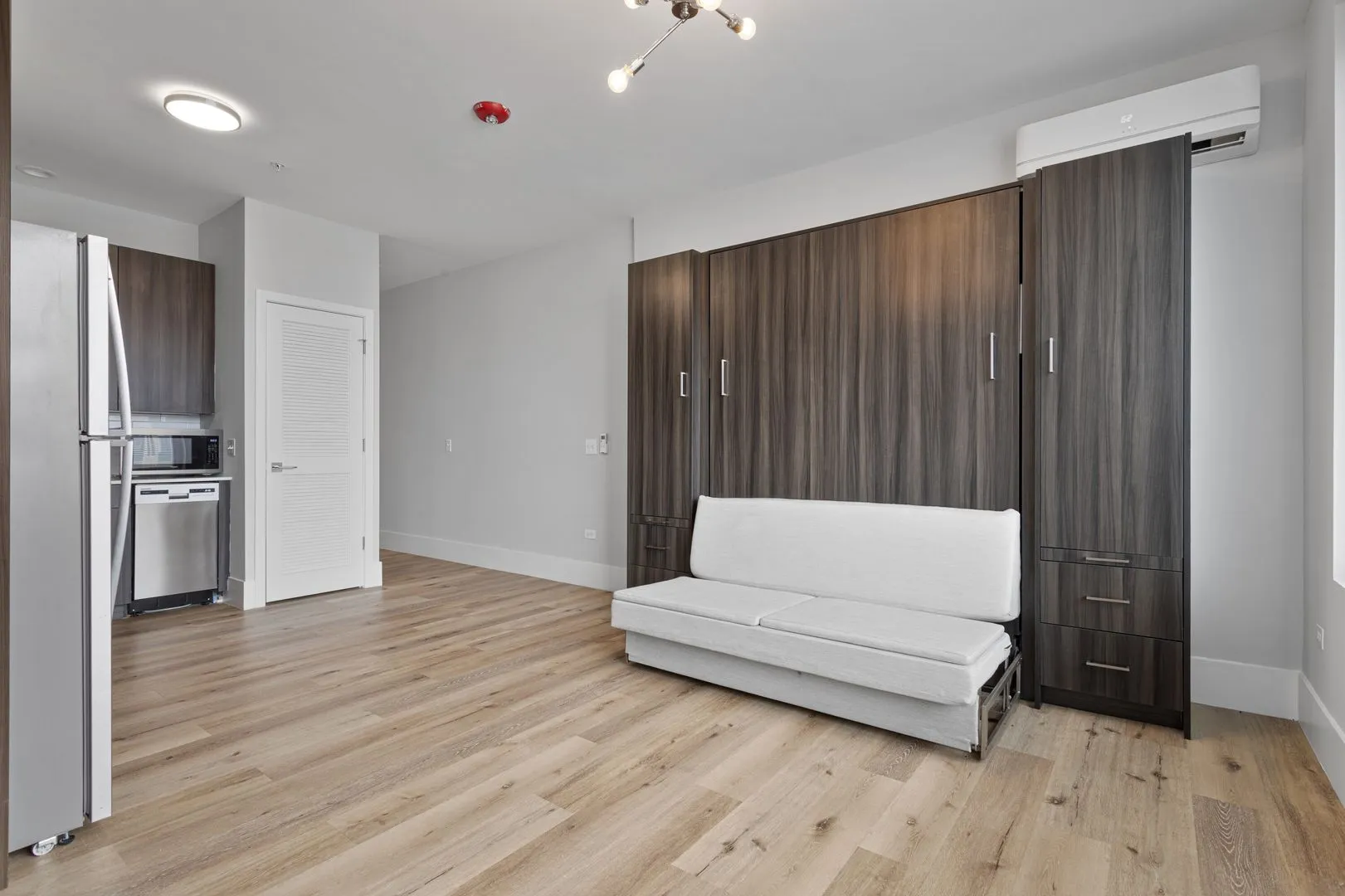 1531 W Howard St, ,  60626, USA 60626-unit#407-Chicago-IL