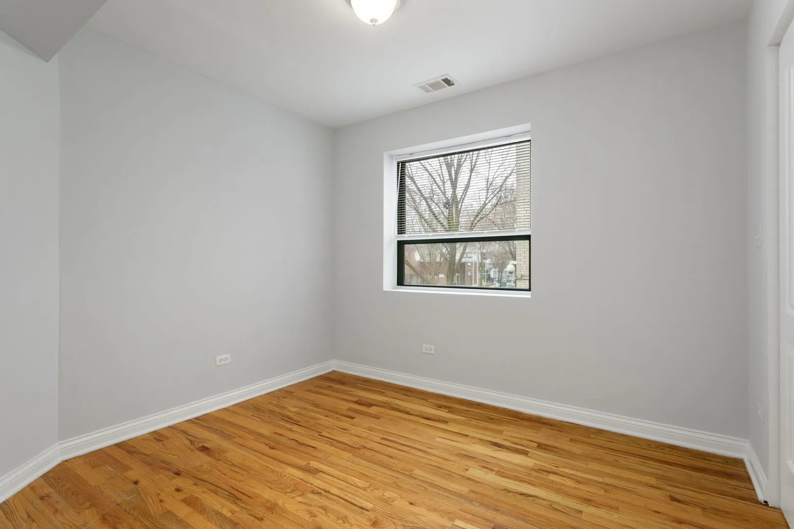 7616 N Marshfield Ave, ,  60626, USA 60626-unit#210-Chicago-IL