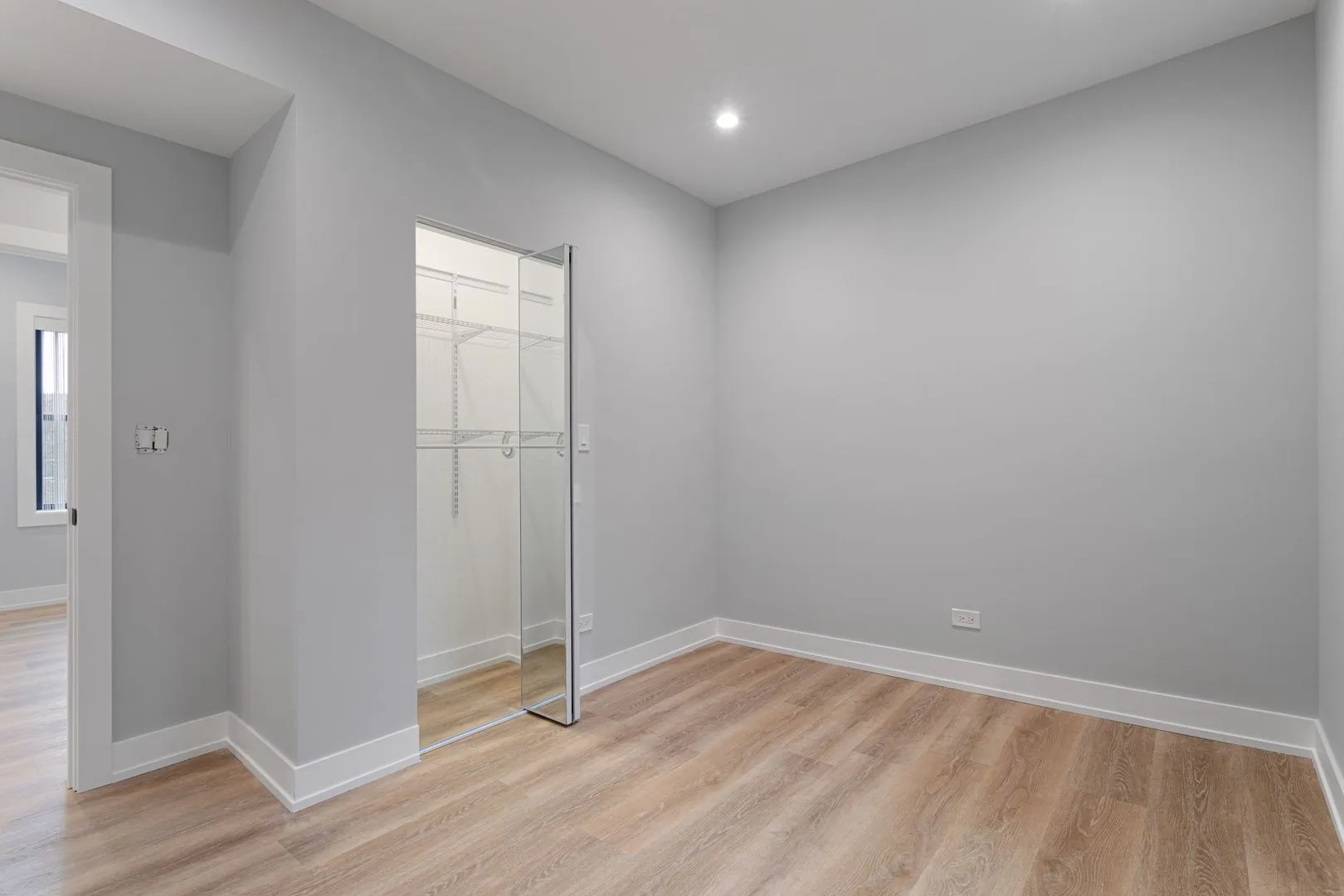 1556 W Juneway Terrace, , 60626, USA 60626-unit#3O-Chicago-IL