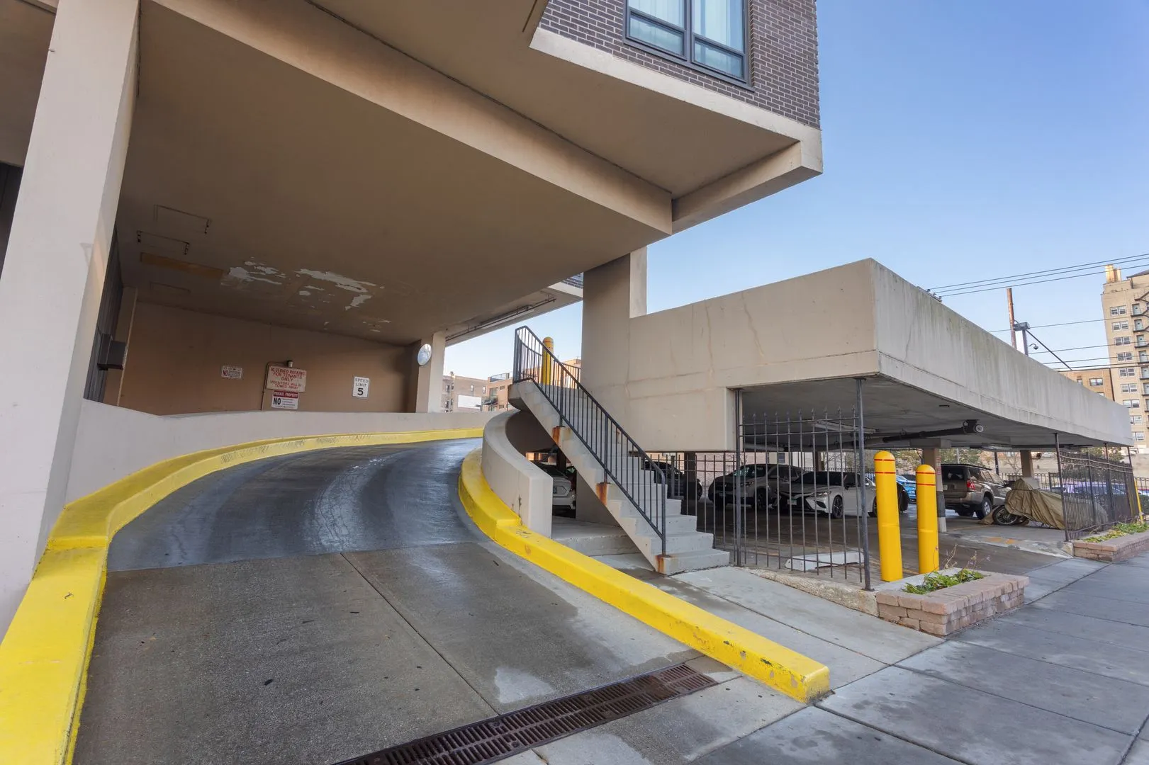 6166 N Sheridan Rd, ,  60660, USA 60660-unit#28J-Chicago-IL