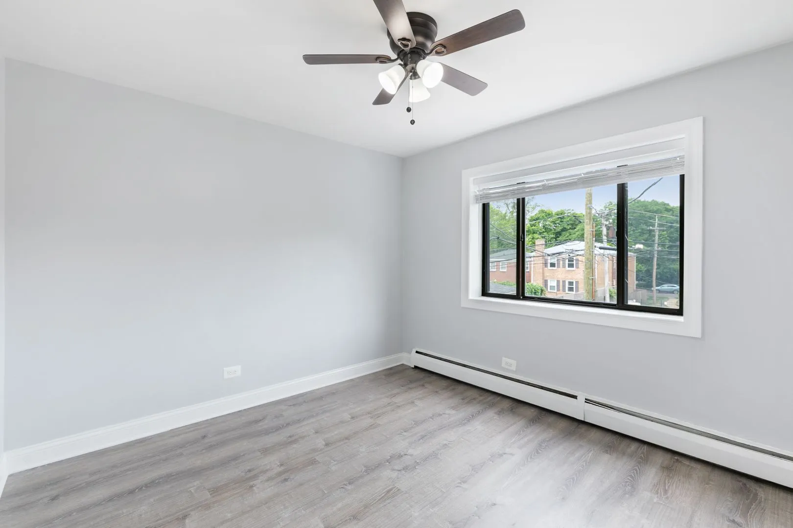 6826 N Ridge Blvd, , 60645, USA 60645-unit#204-Chicago-IL