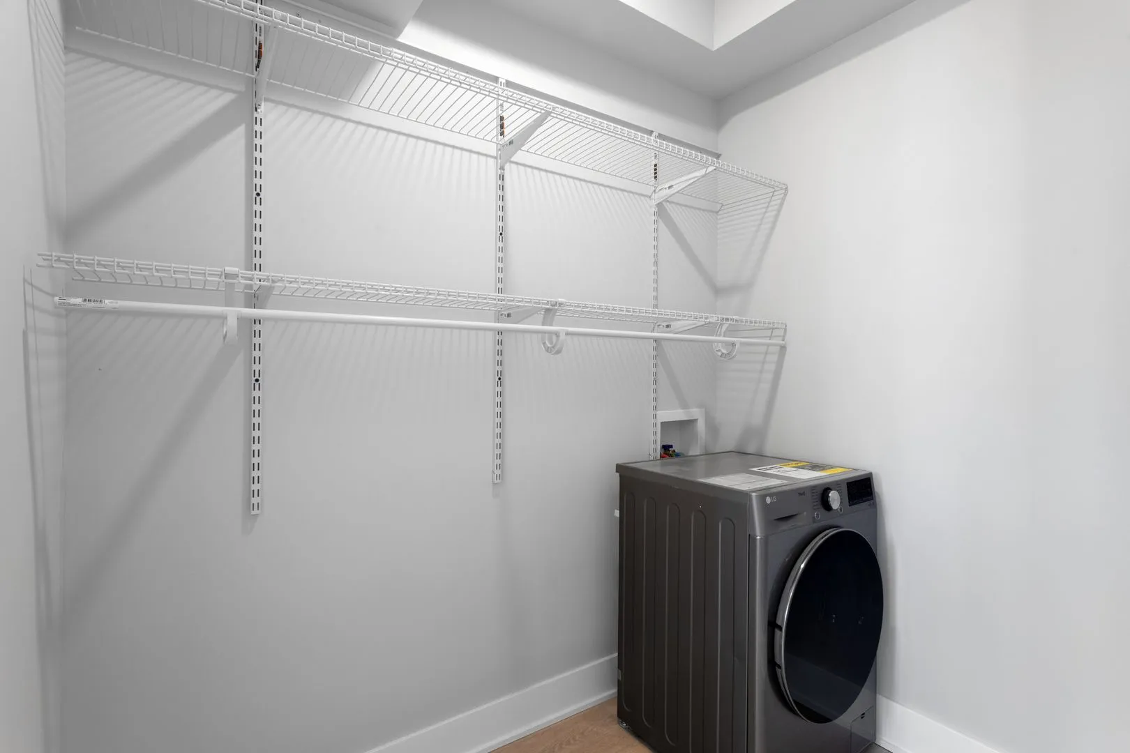 1634 W Howard St, , 60626, USA 60626-unit#211-Chicago-IL