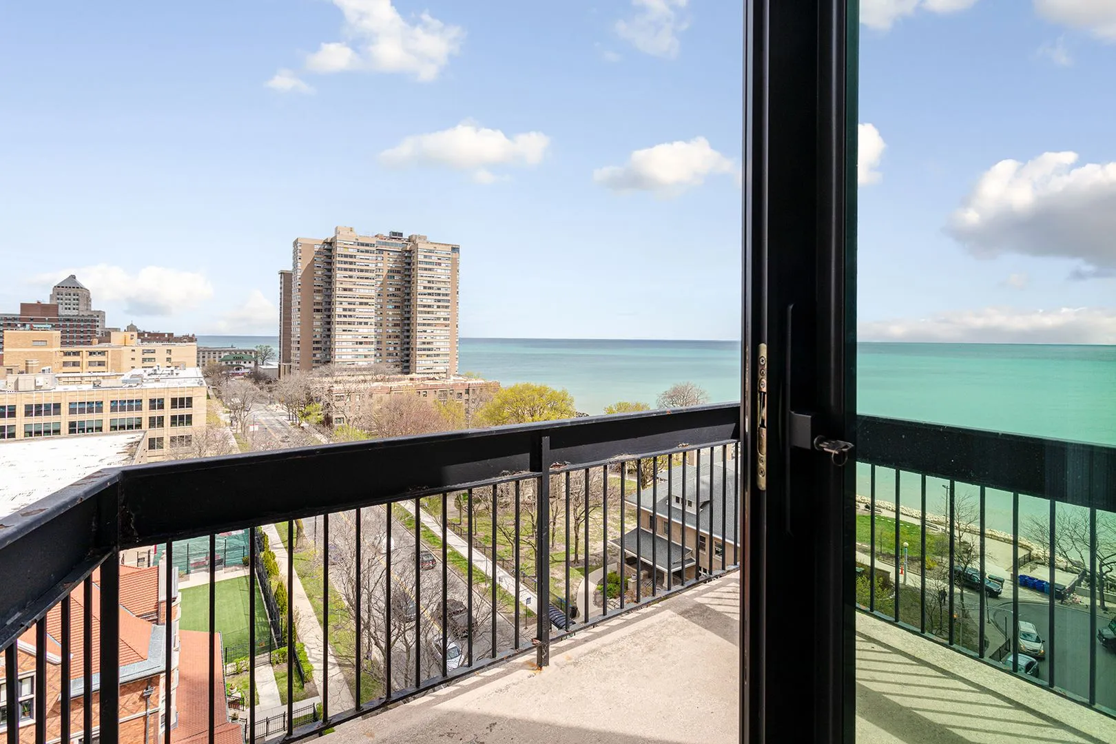 6166 N Sheridan Rd, , 60660, USA 60660-unit#10E-Chicago-IL