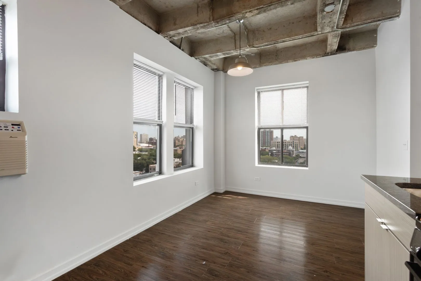 1325 W Wilson Ave, ,  60640, USA 60640-unit#402-Chicago-IL