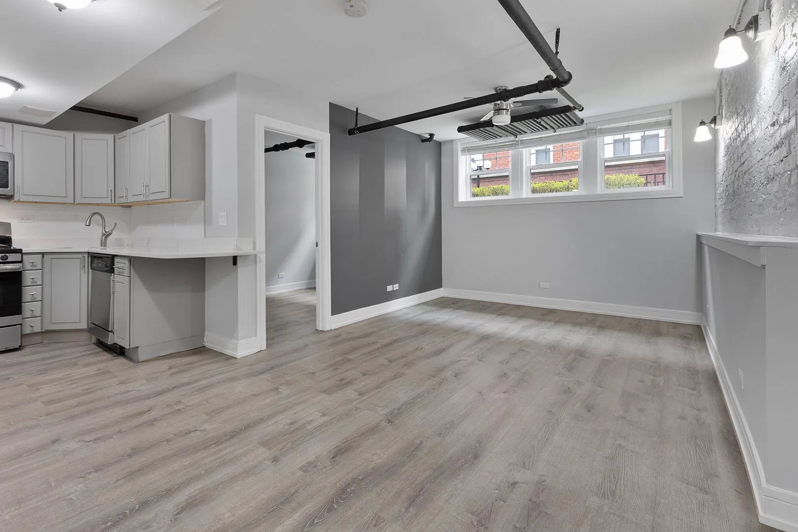 6110 N Winthrop Ave, , 60660, USA 60660-unit#G-Chicago-IL