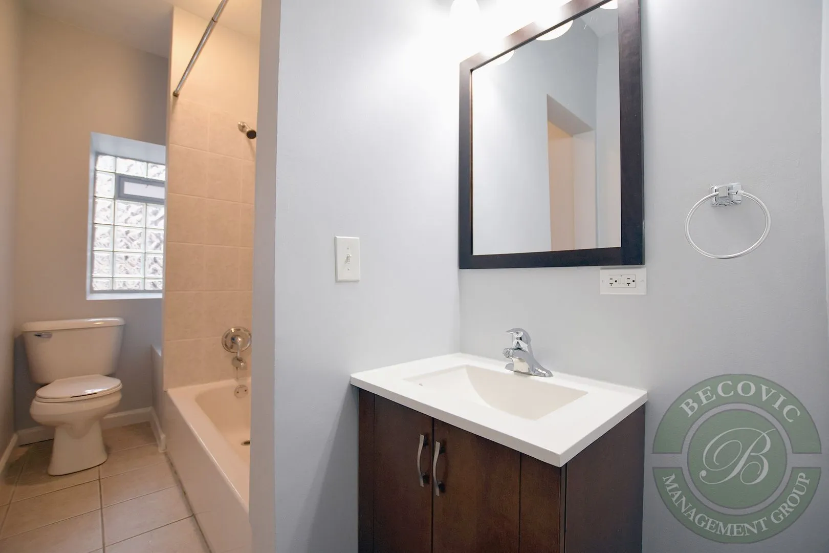 4555 Malden St, , 60640, USA 60640-unit#202-Chicago-IL