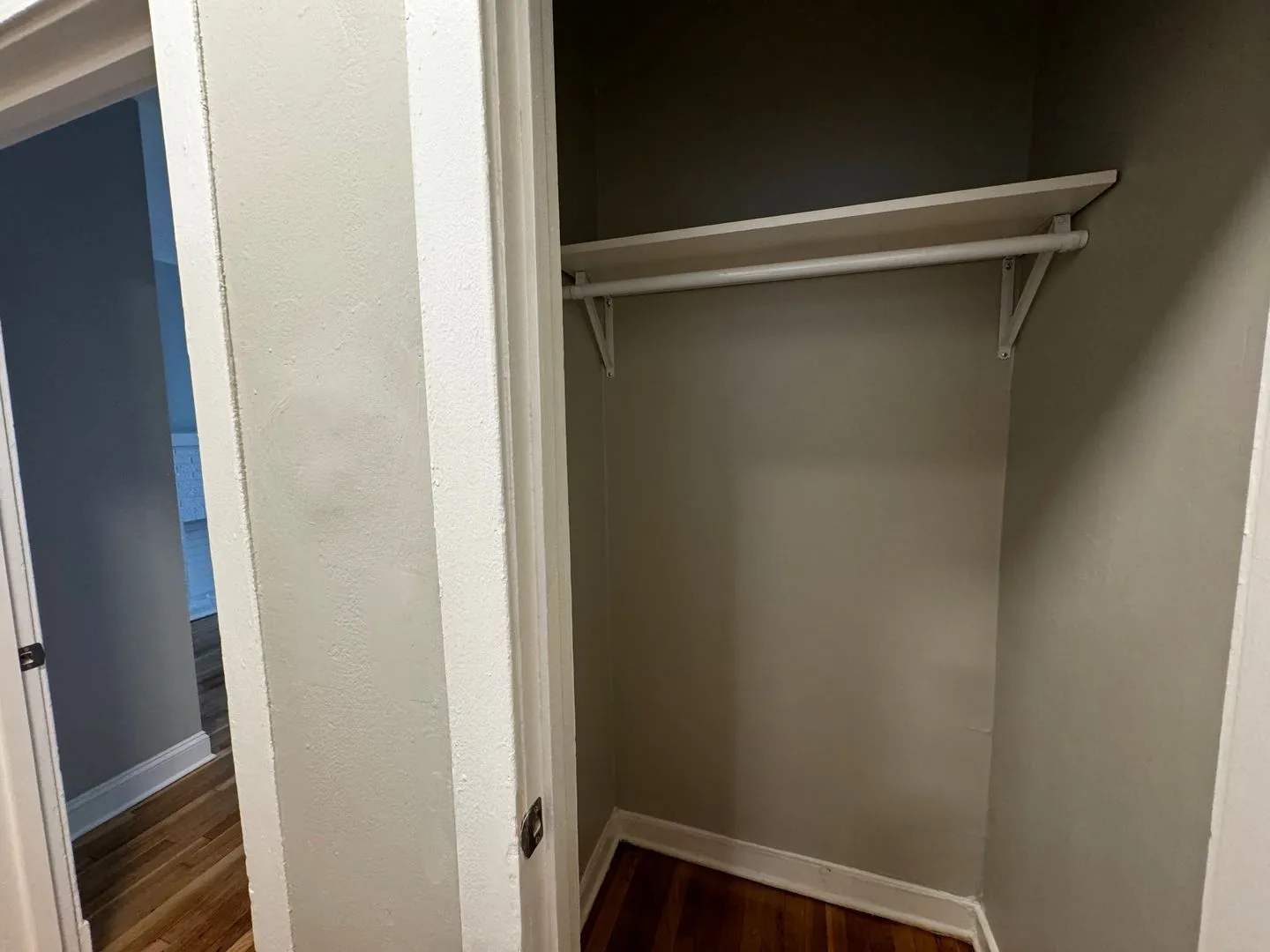 4906 N St Louis Ave, ,  60625, USA 60625-unit#2E-Chicago-IL