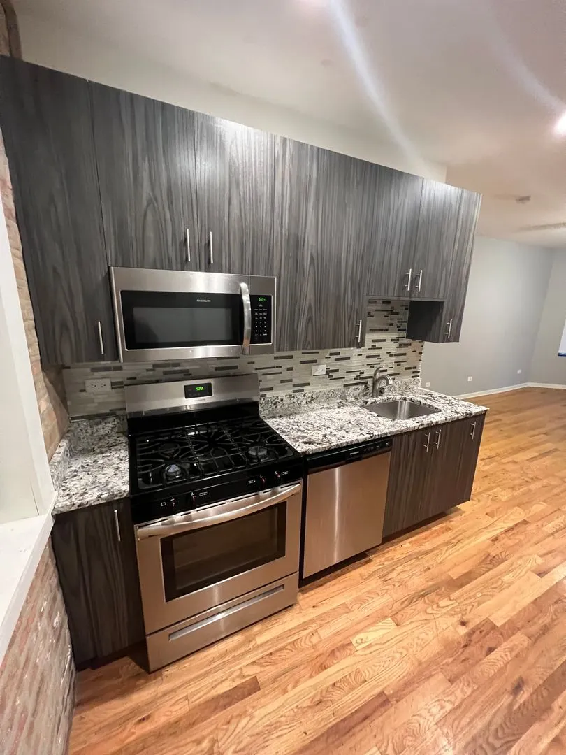 5126 S Dorchester Ave, ,  60615, USA 60615-unit#2W-Chicago-IL