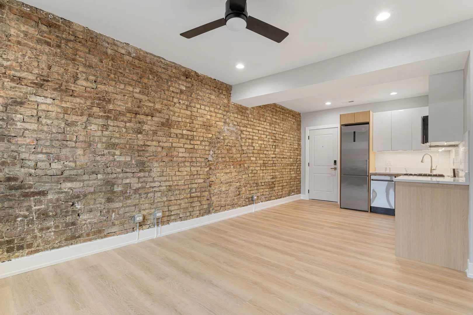 1556 W Juneway Terrace, , 60626, USA 60626-unit#1K-Chicago-IL