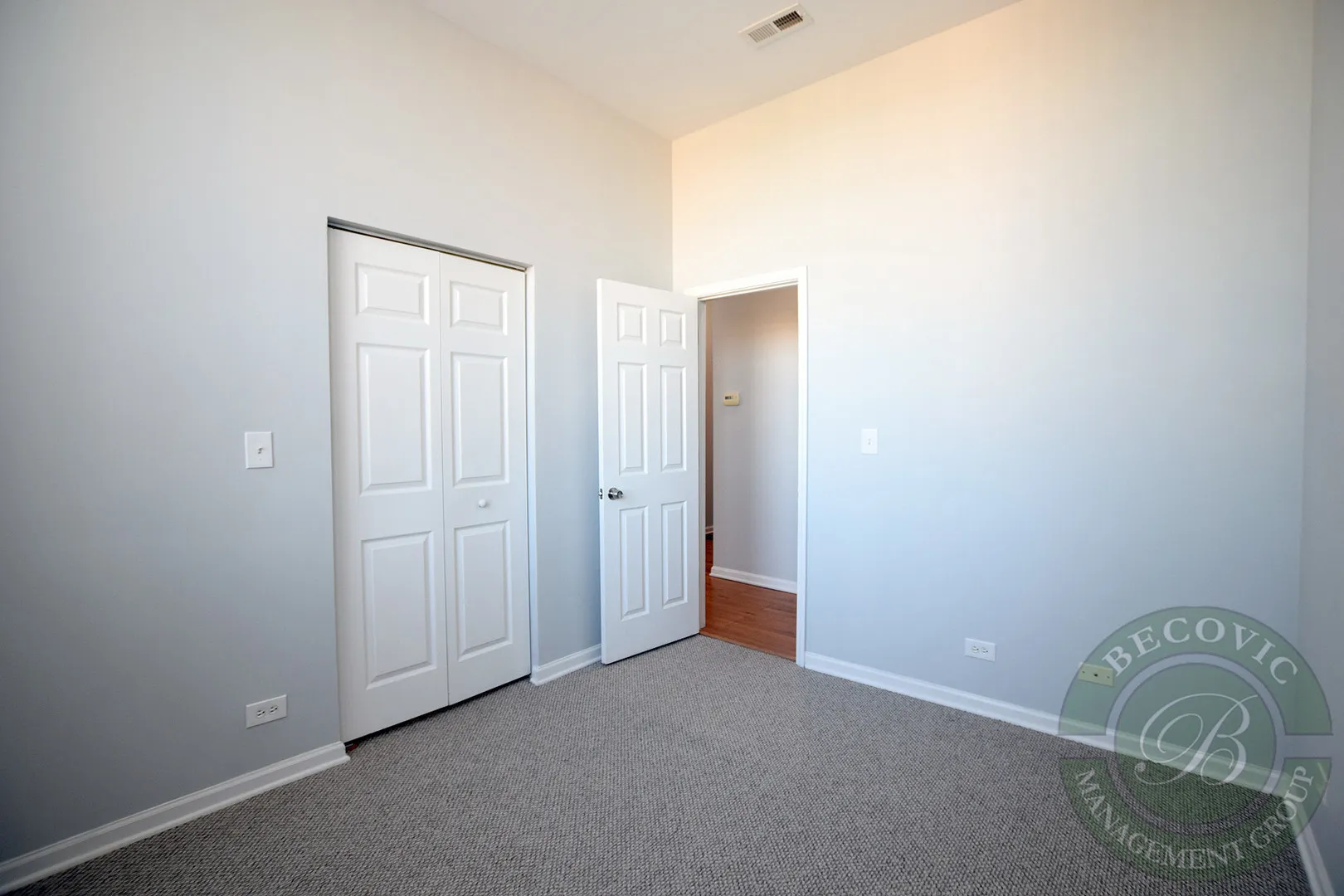 2451 W Howard St, ,  60645, USA 60645-unit#212-Chicago-IL