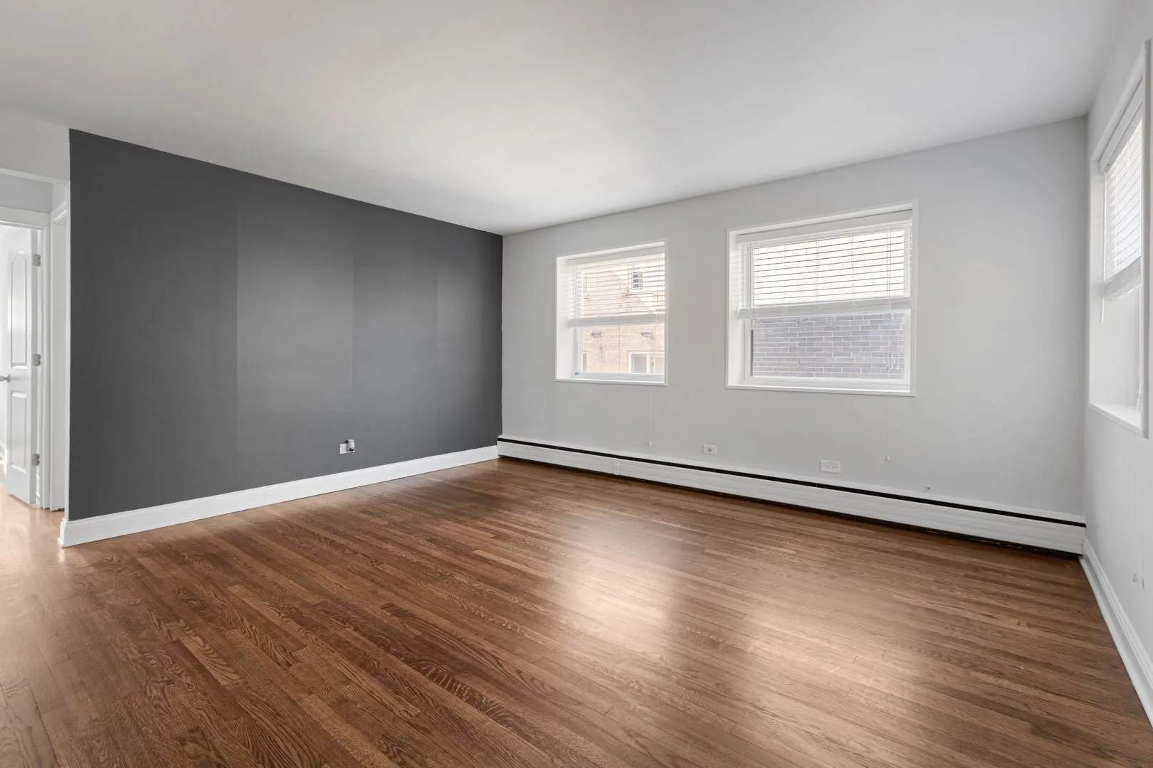 6122 N Kenmore Ave, , 60660, USA 60660-unit#3W-Chicago-IL