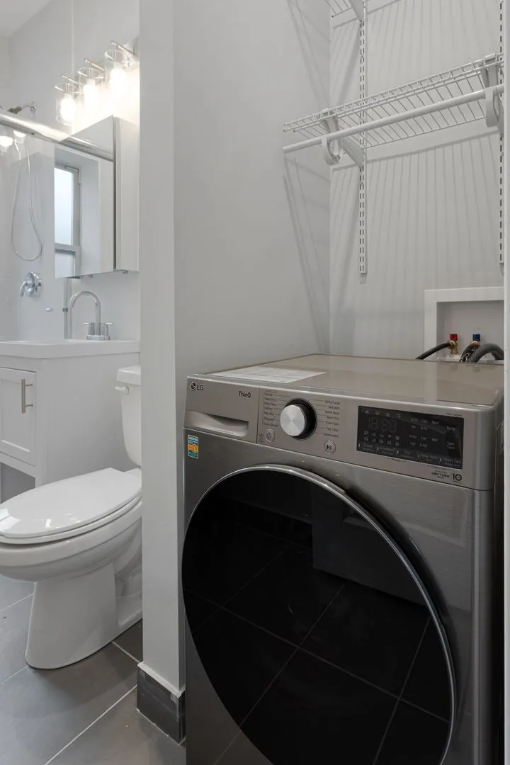 1655 W Jonquil Terrace, ,  60626, USA 60626-unit#32-Chicago-IL