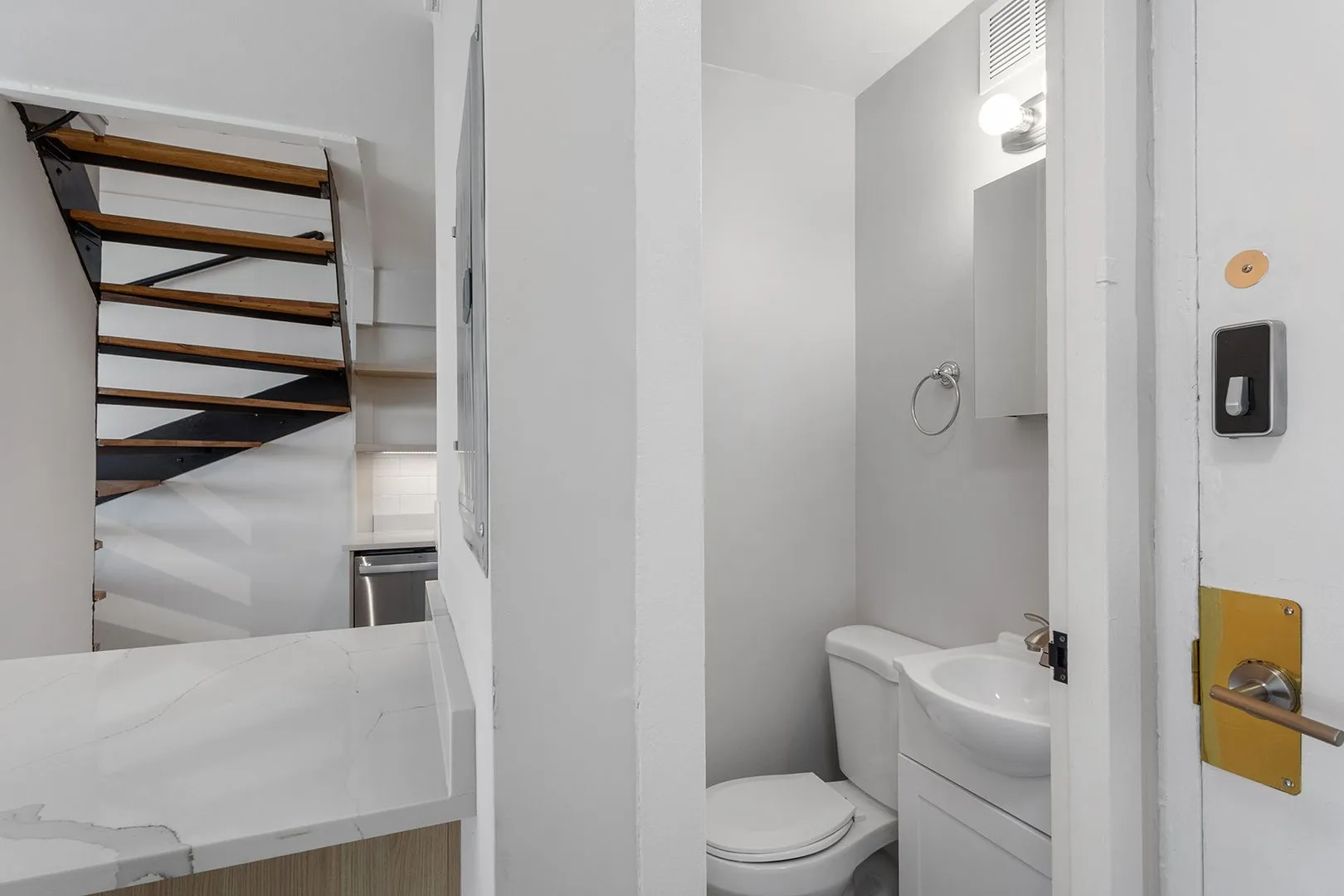 6166 N Sheridan Rd, , 60660, USA 60660-unit#28F-Chicago-IL