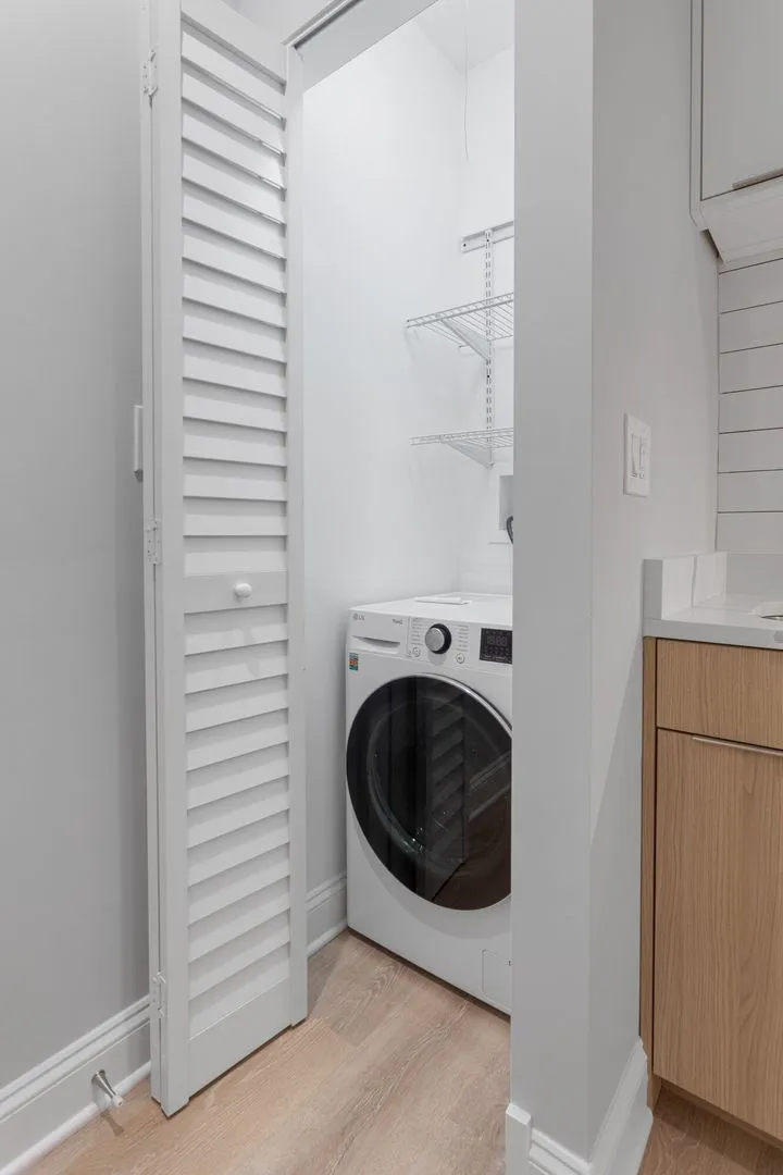 1627 W Chase Ave, ,  60626, USA 60626-unit#1B-Chicago-IL