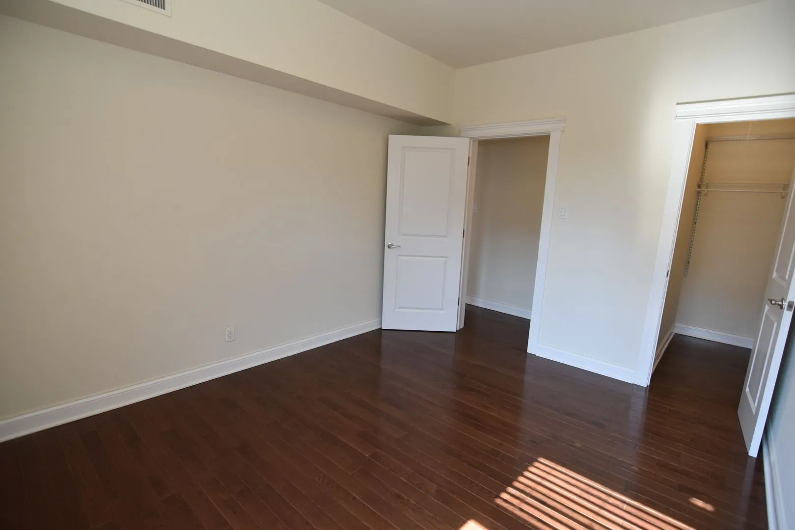 700 W Grace St, ,  60613, USA 60613-unit#3804-3-Chicago-IL