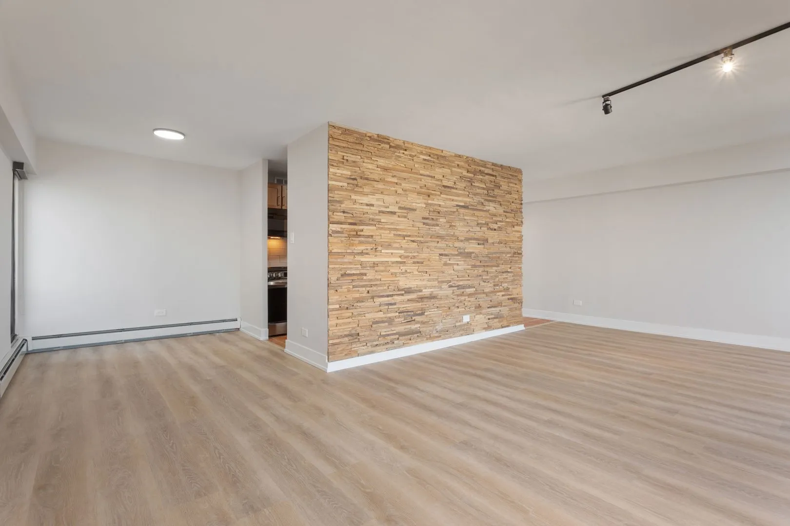 6166 N Sheridan Rd, , 60660, USA 60660-unit#20E-Chicago-IL