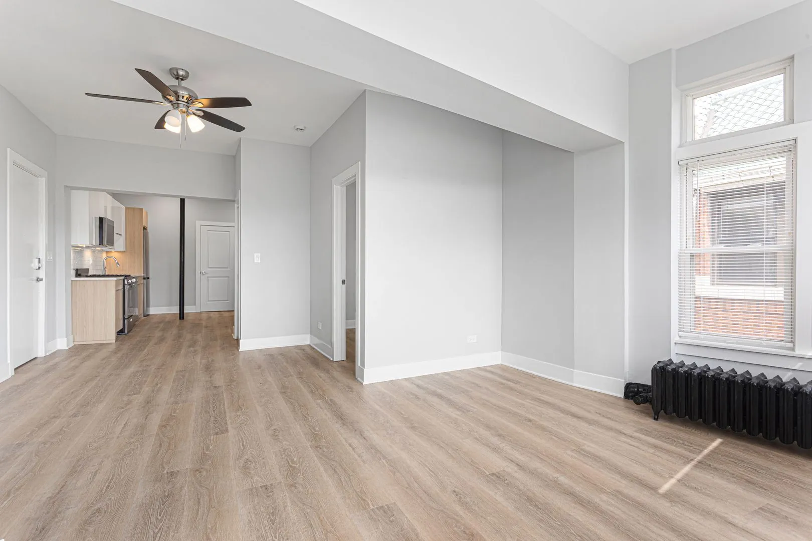 7600 N Sheridan Rd, ,  60626, USA 60626-unit#301-Chicago-IL