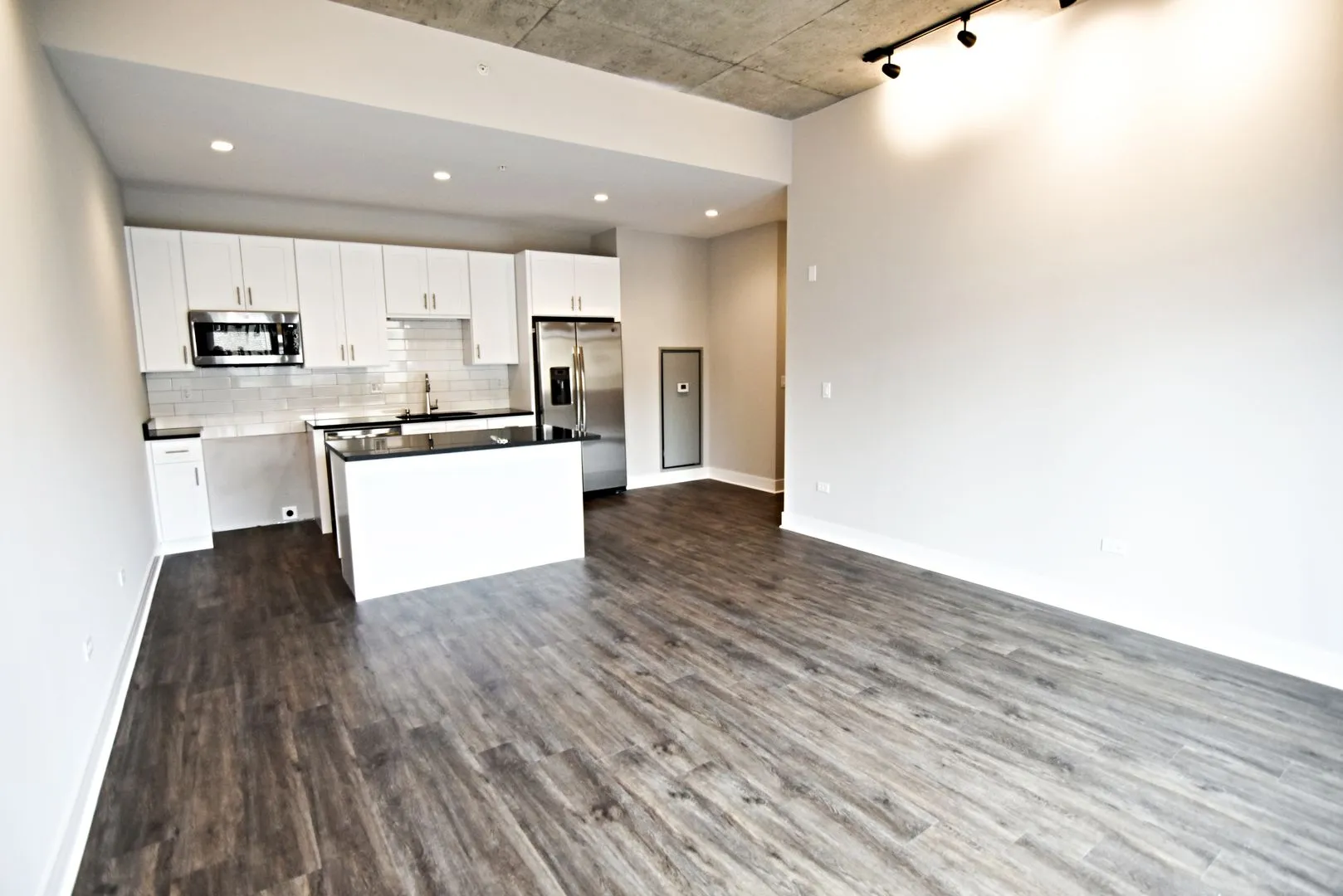 N Broadway, , , USA IL-unit#3833-215-Chicago-IL