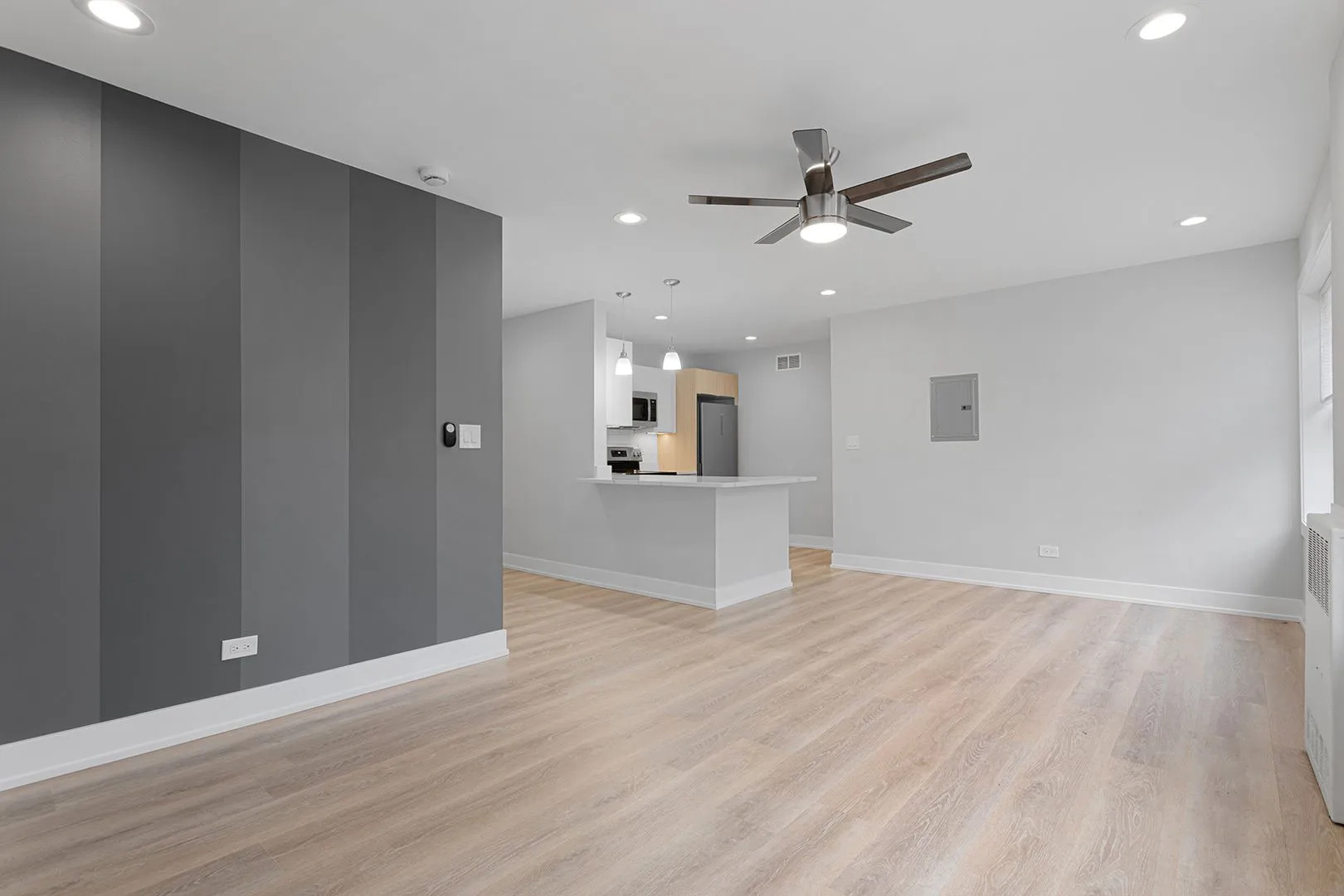 7070 N Sheridan Rd, ,  60626, USA 60626-unit#3S-Chicago-IL