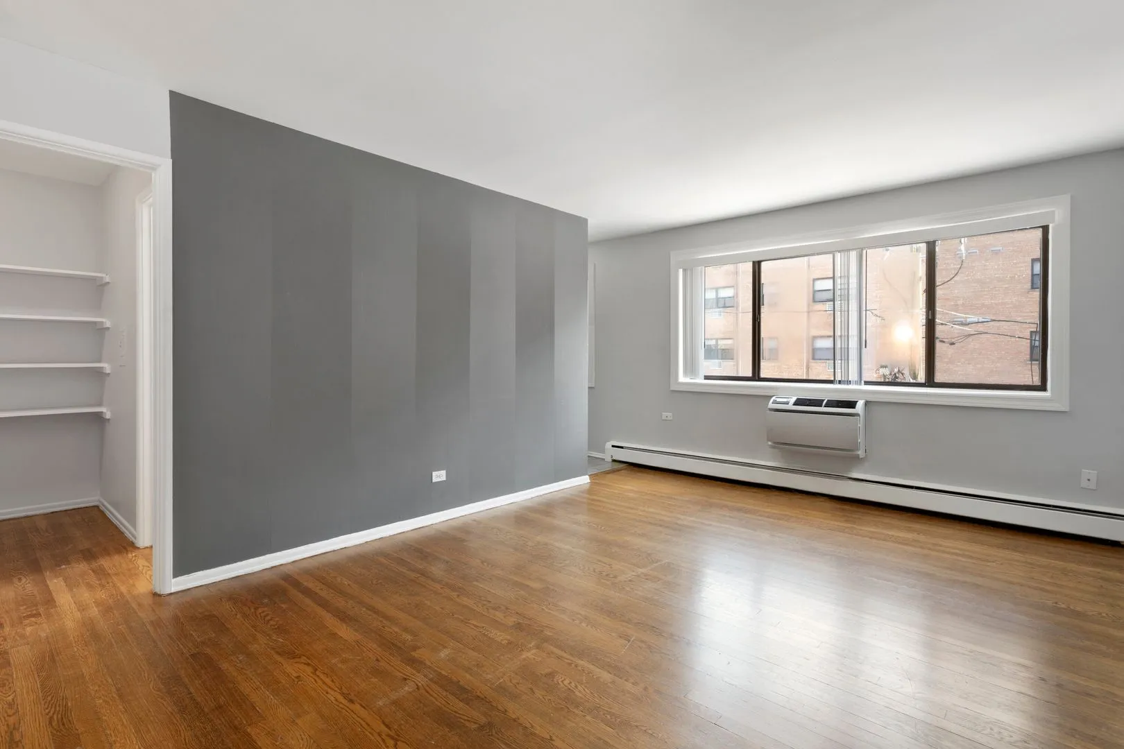 6029 N Winthrop Ave, , 60660, USA 60660-unit#308-Chicago-IL
