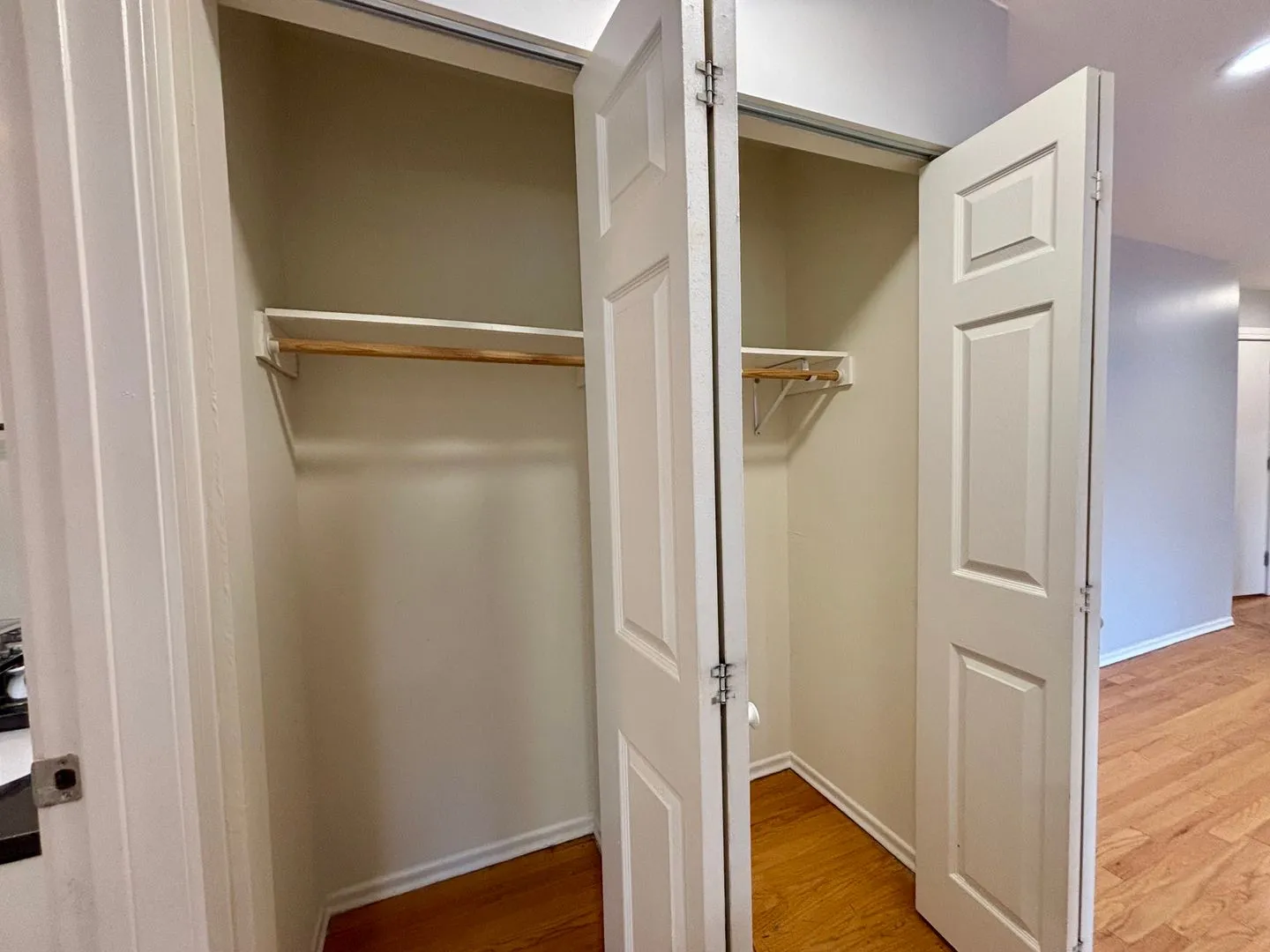 6954 N Sheridan Rd, ,  60626, USA 60626-unit#302-Chicago-IL