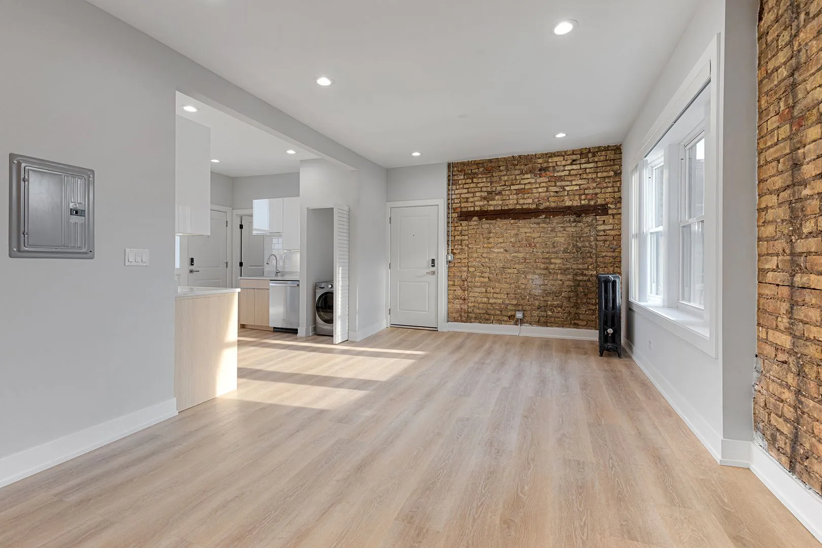 7423 N Clark St, ,  60626, USA 60626-unit#3-Chicago-IL