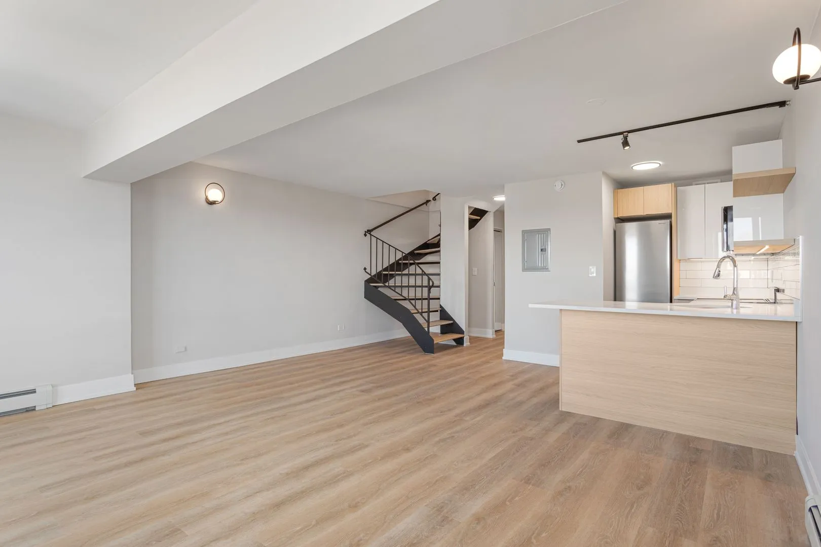 6166 N Sheridan Rd, ,  60660, USA 60660-unit#2L-Chicago-IL