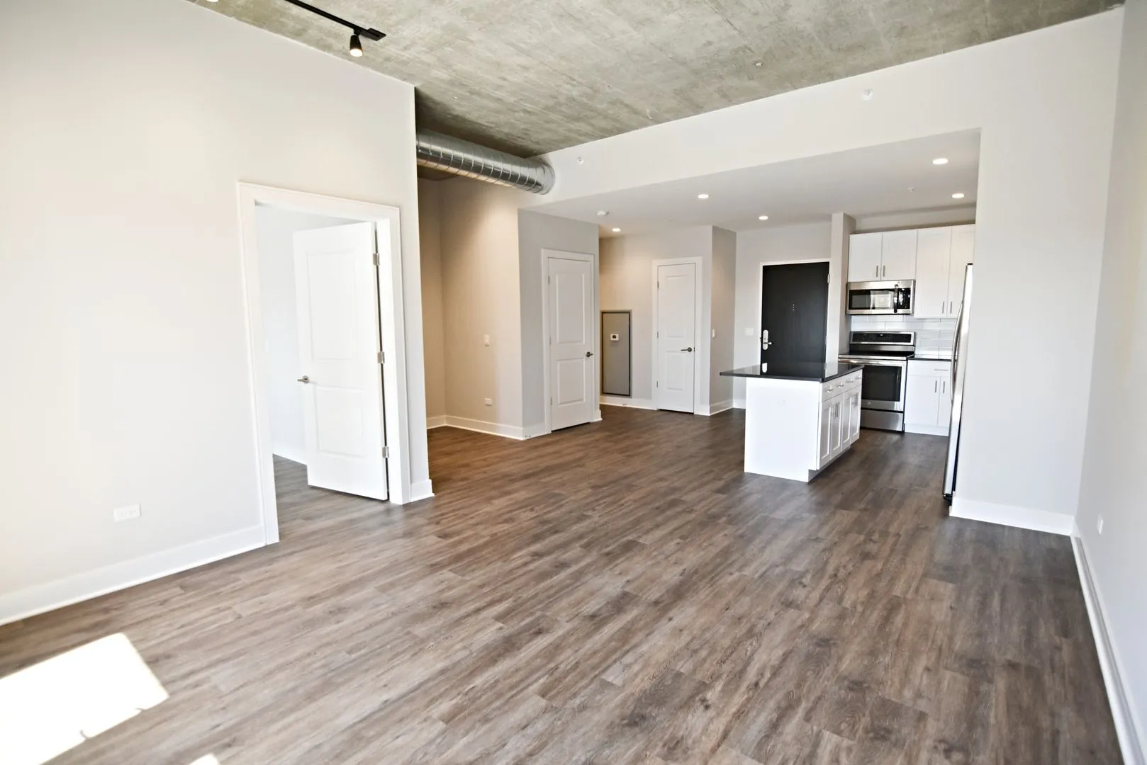 N Broadway, , , USA IL-unit#3833-409-Chicago-IL