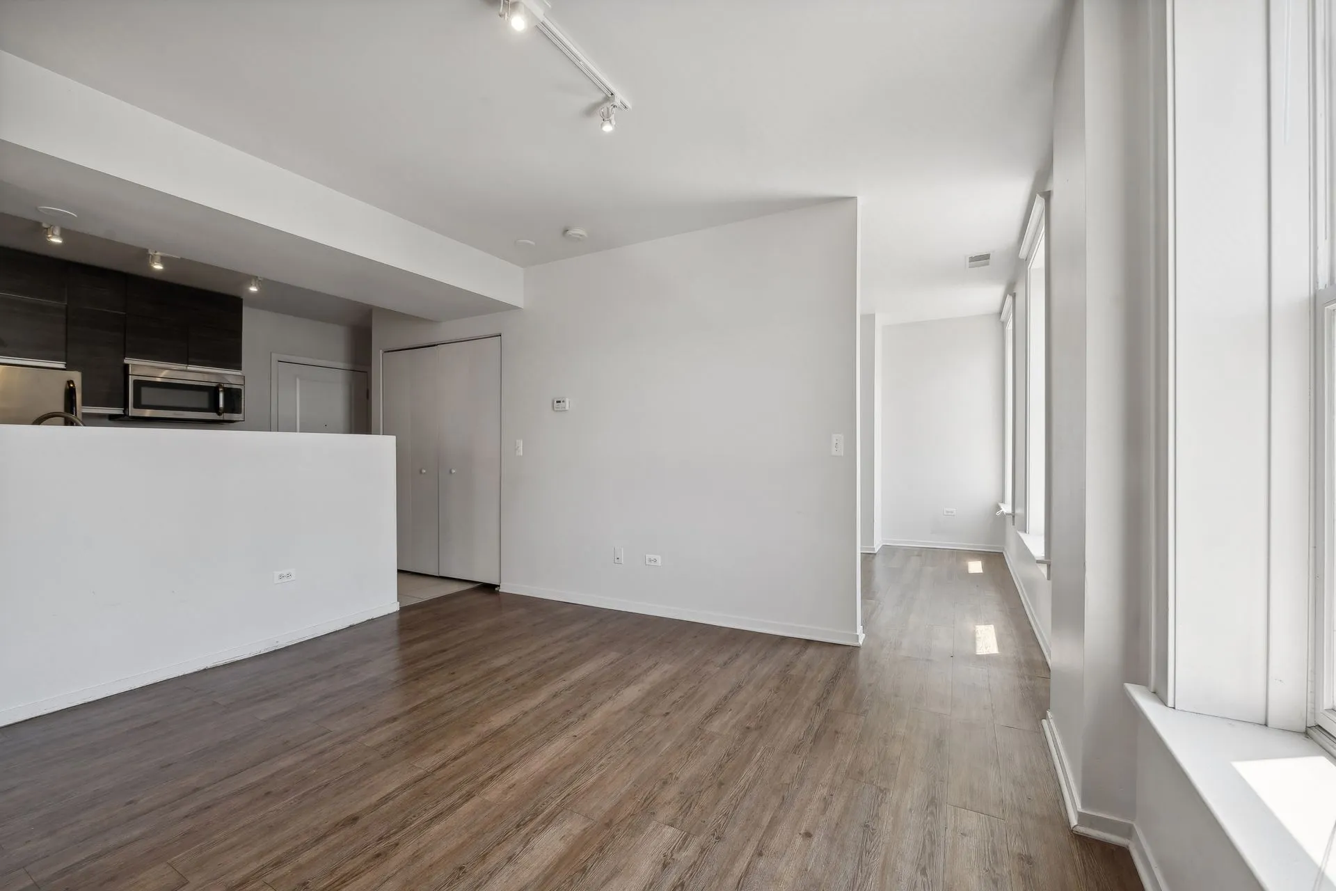 30 E Roosevelt Rd, , 60605, USA 60605-unit#403-Chicago-IL