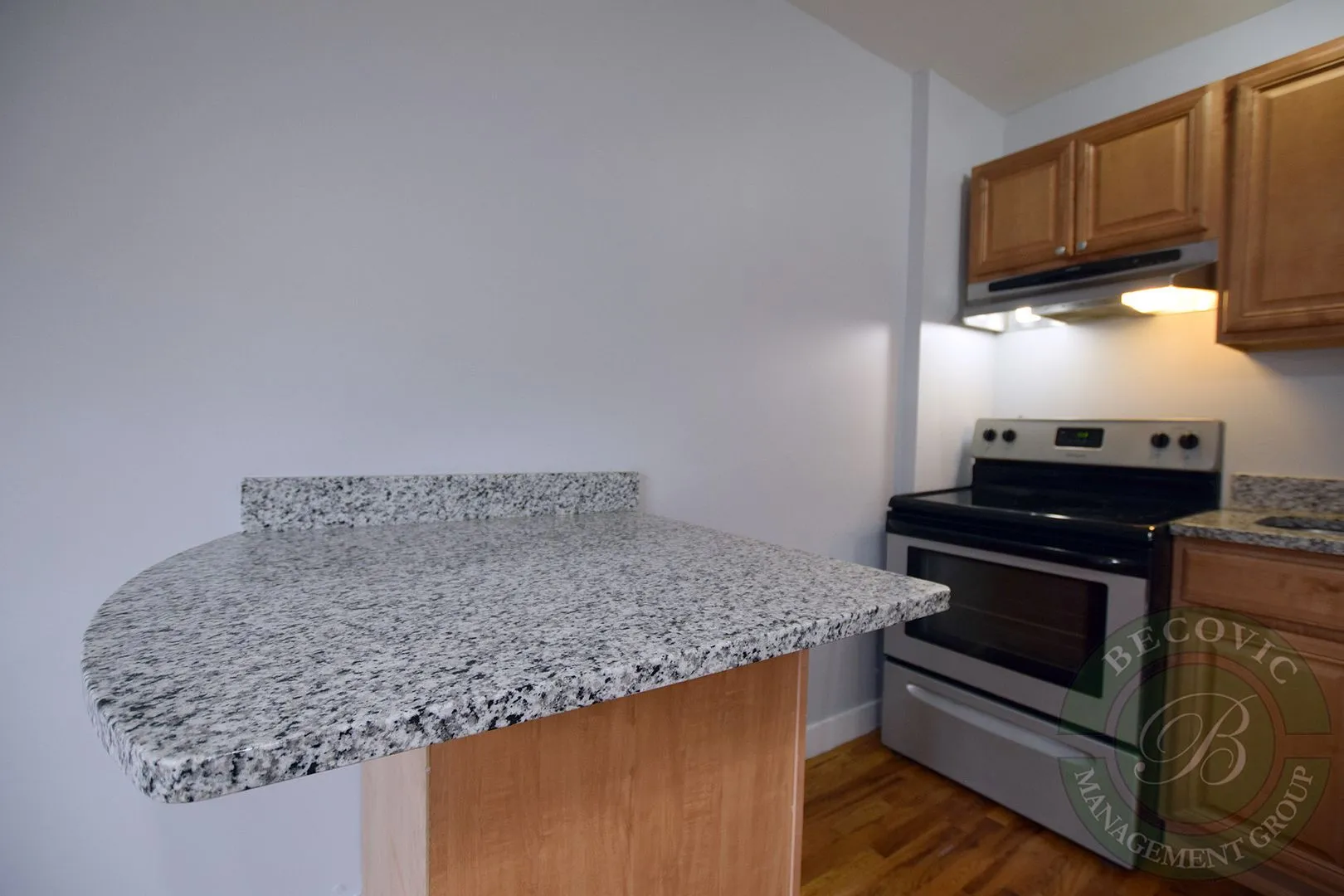 7450 N Greenview Ave, , 60626, USA 60626-unit#34-Chicago-IL