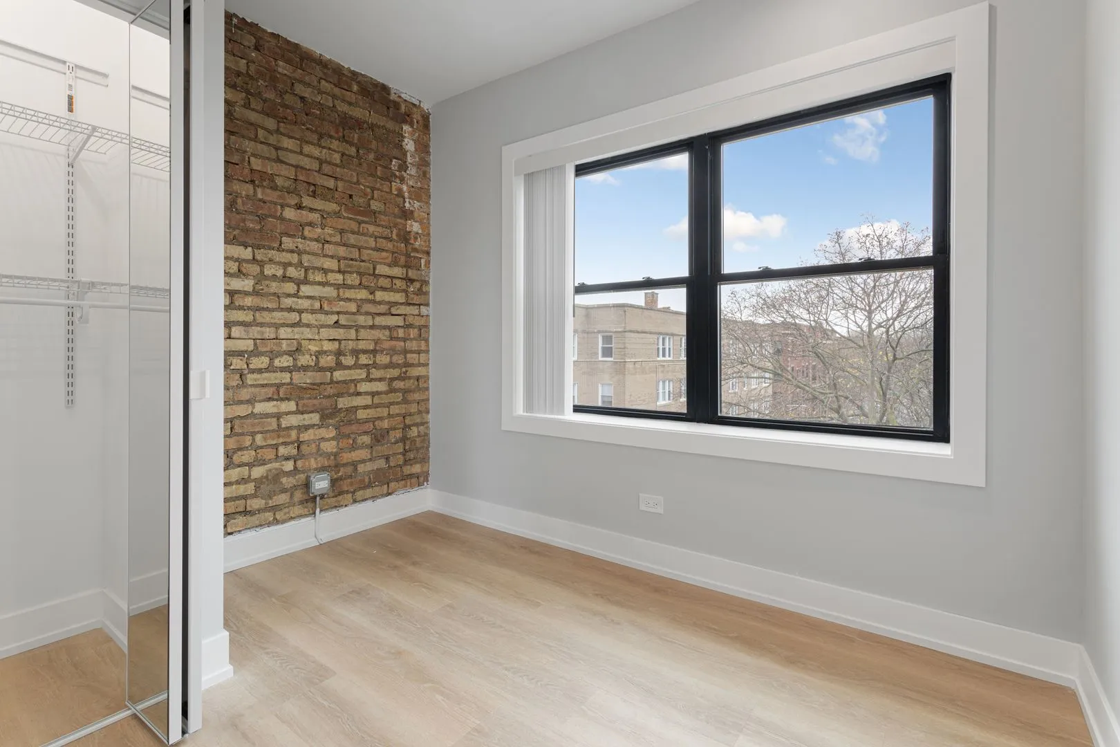 1556 W Juneway Terrace, , 60626, USA 60626-unit#3O-Chicago-IL