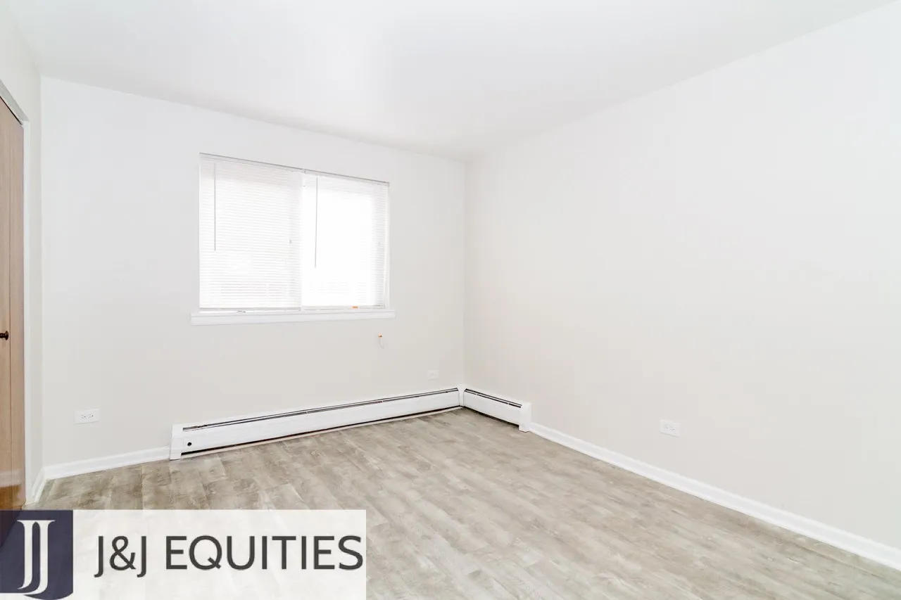 1040 W Hollywood Ave, , 60660, USA 60660-unit#208-Chicago-IL