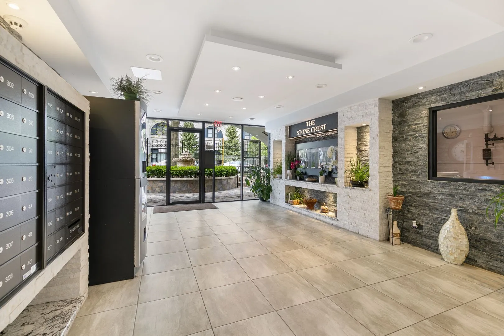 6201 N Kenmore Ave, , 60660, USA 60660-unit#501-Chicago-IL