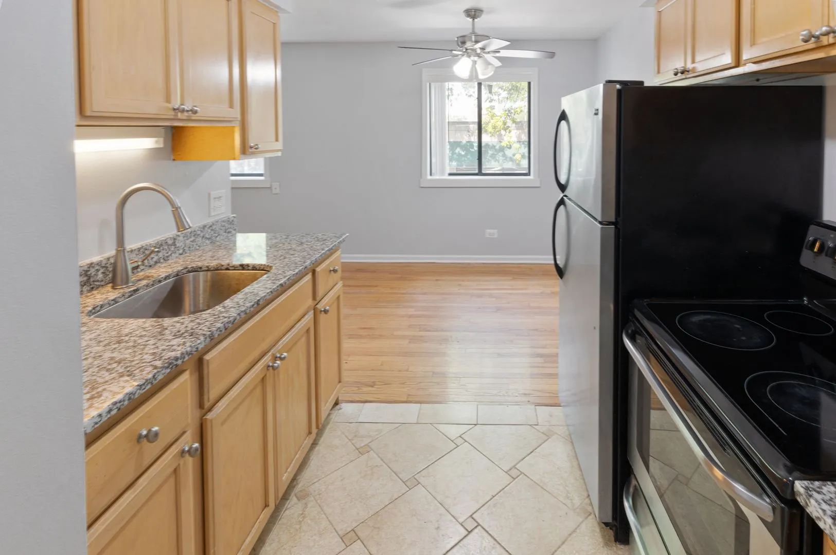 7545 N Winchester Ave, ,  60626, USA 60626-unit#201-Chicago-IL