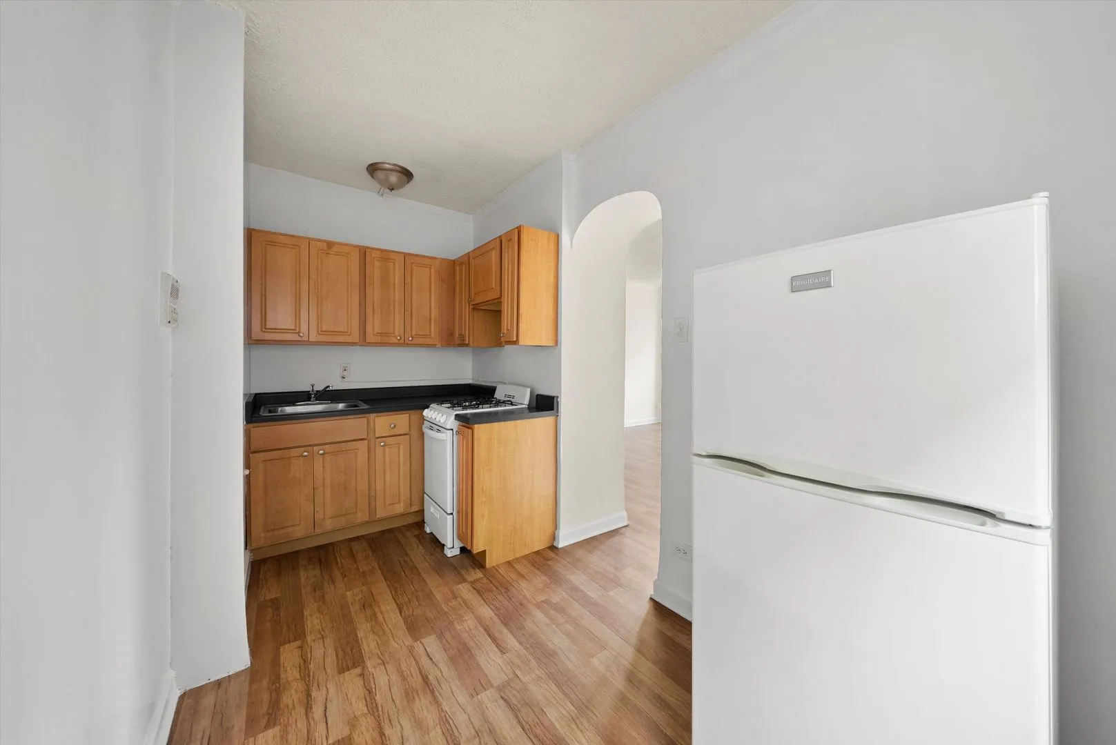 5417 N Kenmore Ave, , 60640, USA 60640-unit#202-Chicago-IL