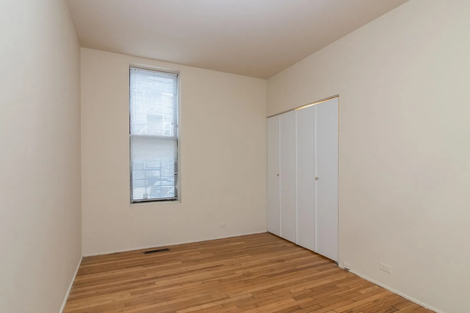 2109 N Kenmore Ave, ,  60614, USA 60614-unit#1R-Chicago-IL
