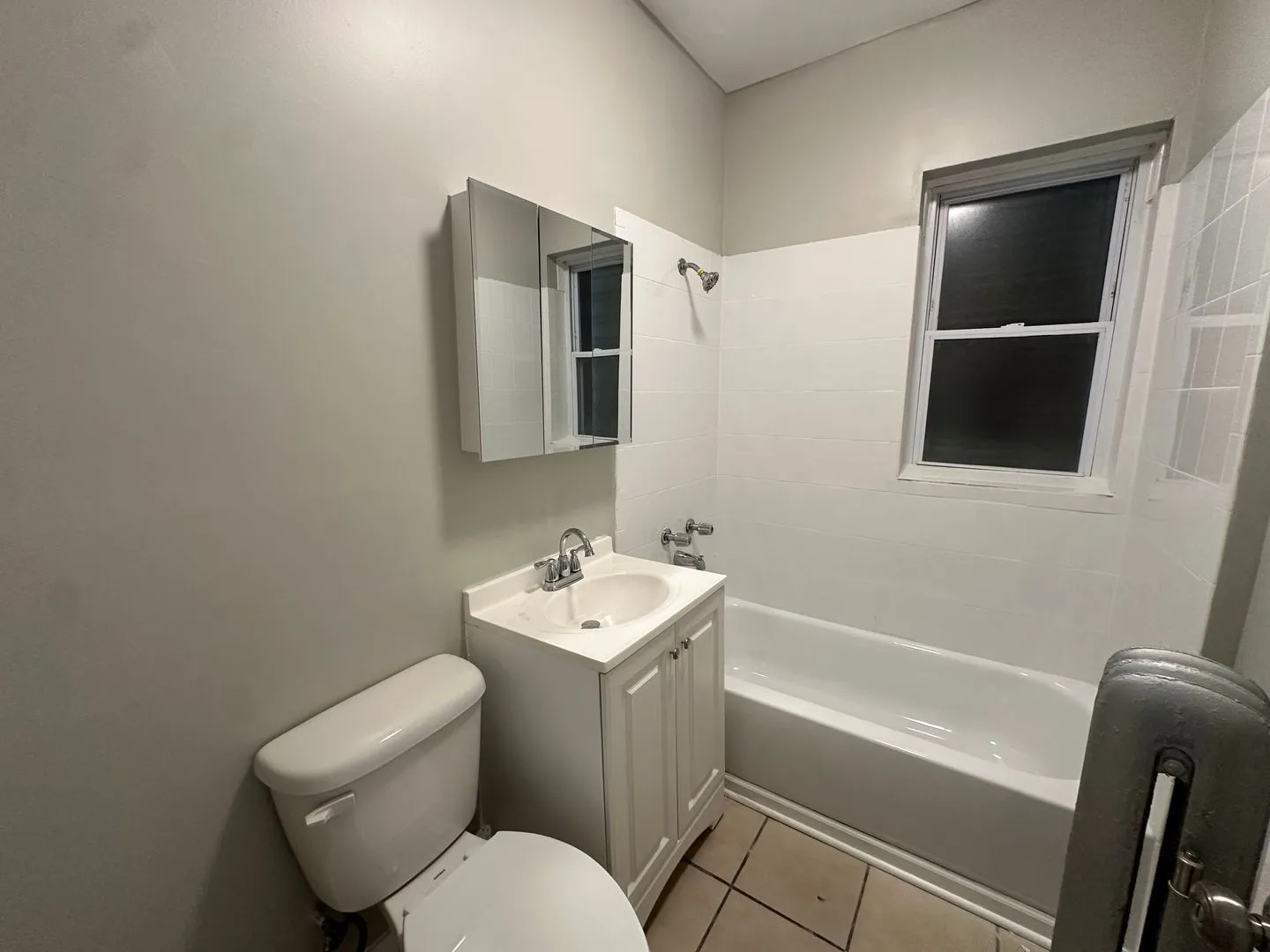 4902 N St Louis Ave, ,  60625, USA 60625-unit#2E-Chicago-IL