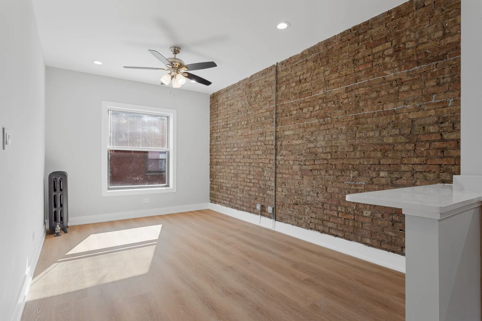 1706 W Juneway Terrace, ,  60626, USA 60626-unit#3H-Chicago-IL