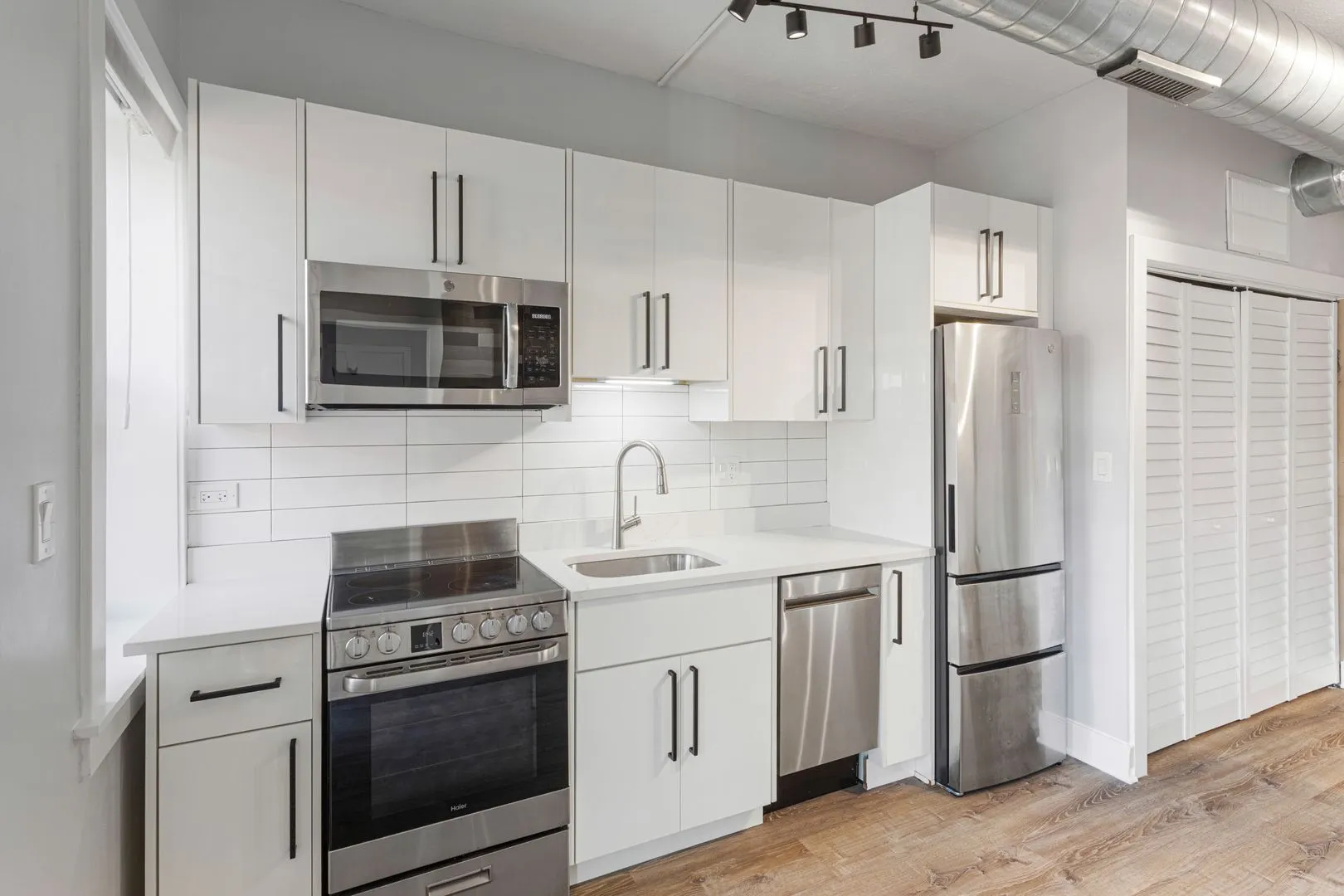 7645 N Sheridan Rd, , 60626, USA 60626-unit#509-Chicago-IL