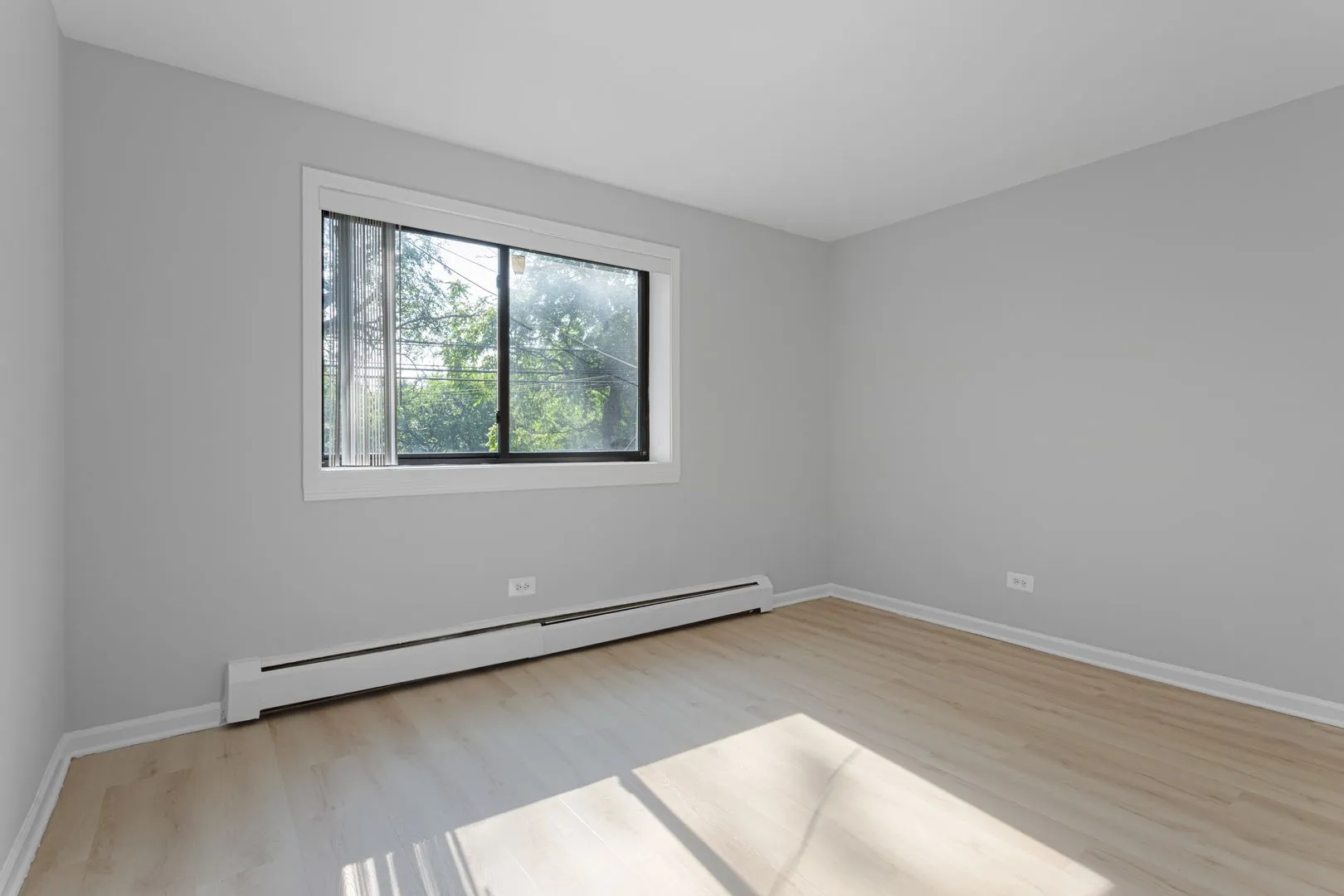 6001 N Kenmore Ave, ,  60660, USA 60660-unit#210-Chicago-IL