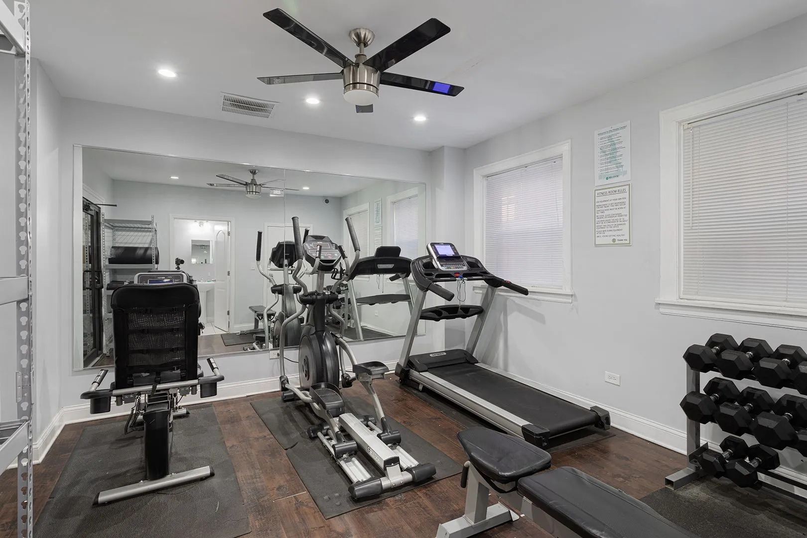 7445 N Greenview Ave, ,  60626, USA 60626-unit#212-Chicago-IL