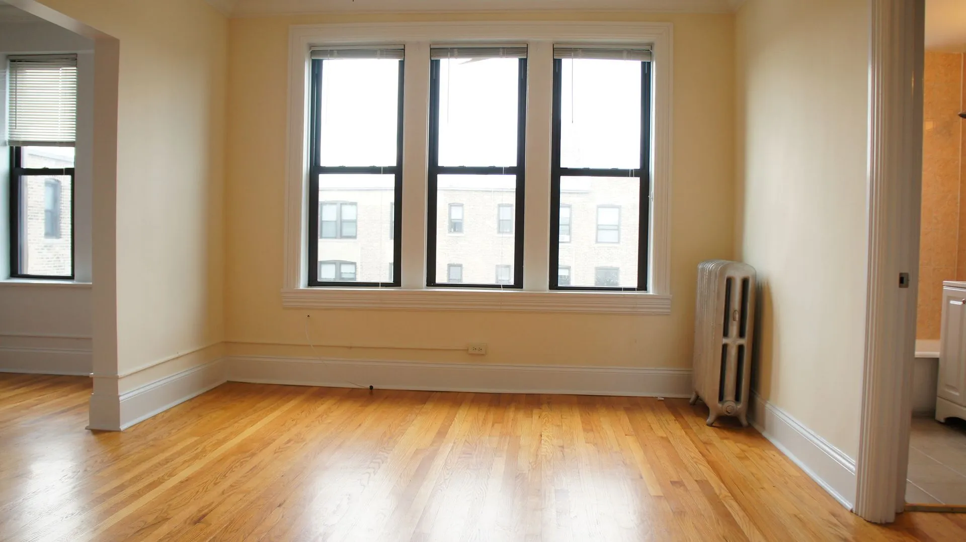 2704 N Sawyer Ave, , 60647, USA 60647-unit#301-Chicago-IL