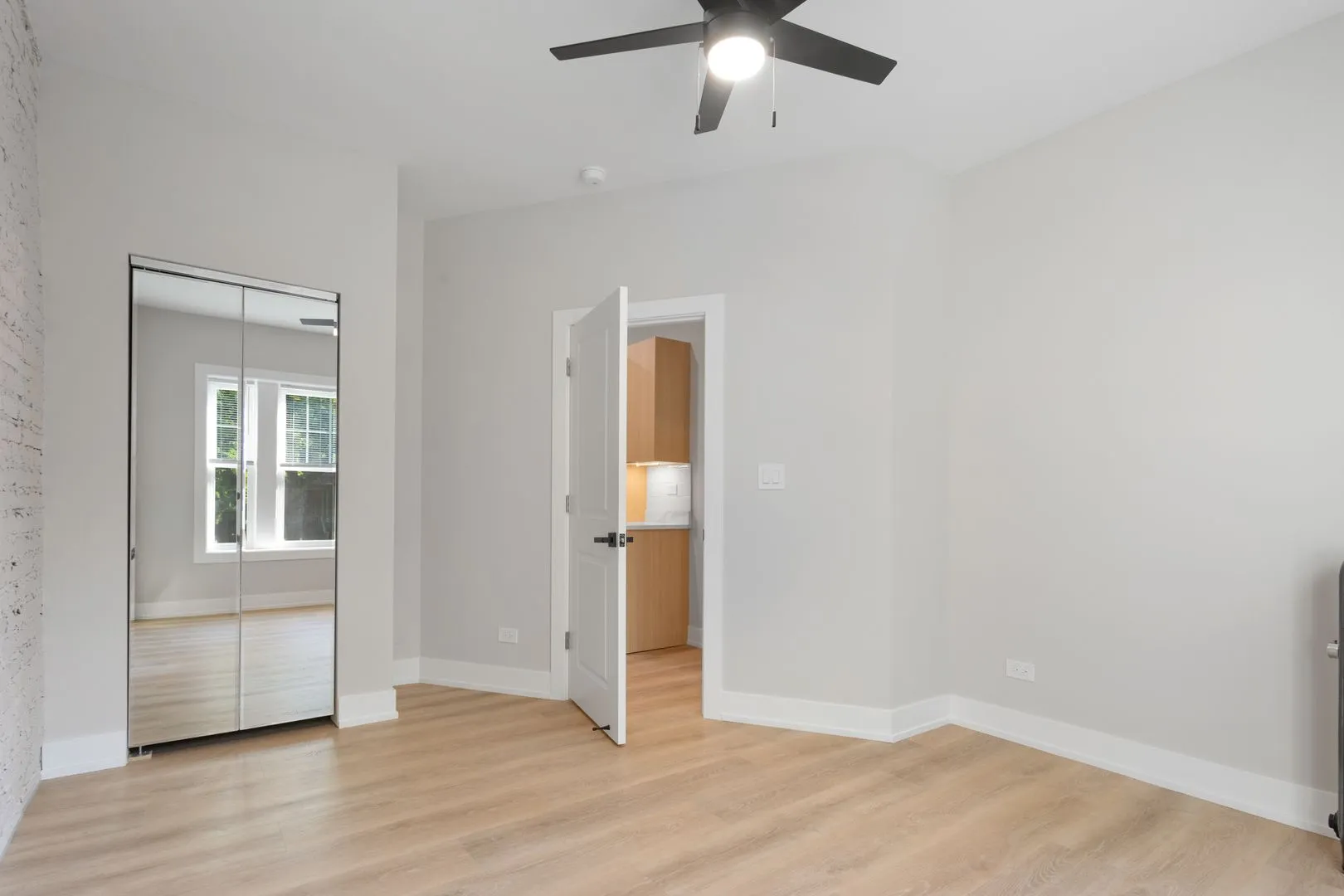 1904 W Morse Ave, ,  60626, USA 60626-unit#1-Chicago-IL