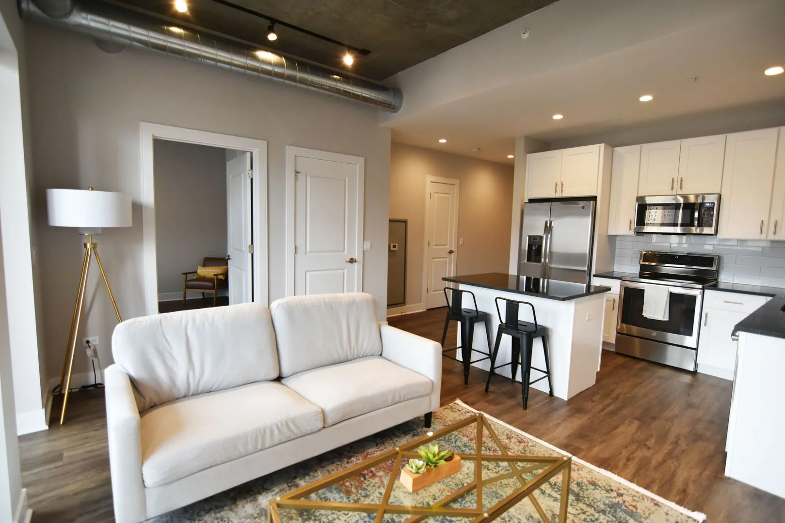 N Broadway, , , USA IL-unit#3833-613-Chicago-IL