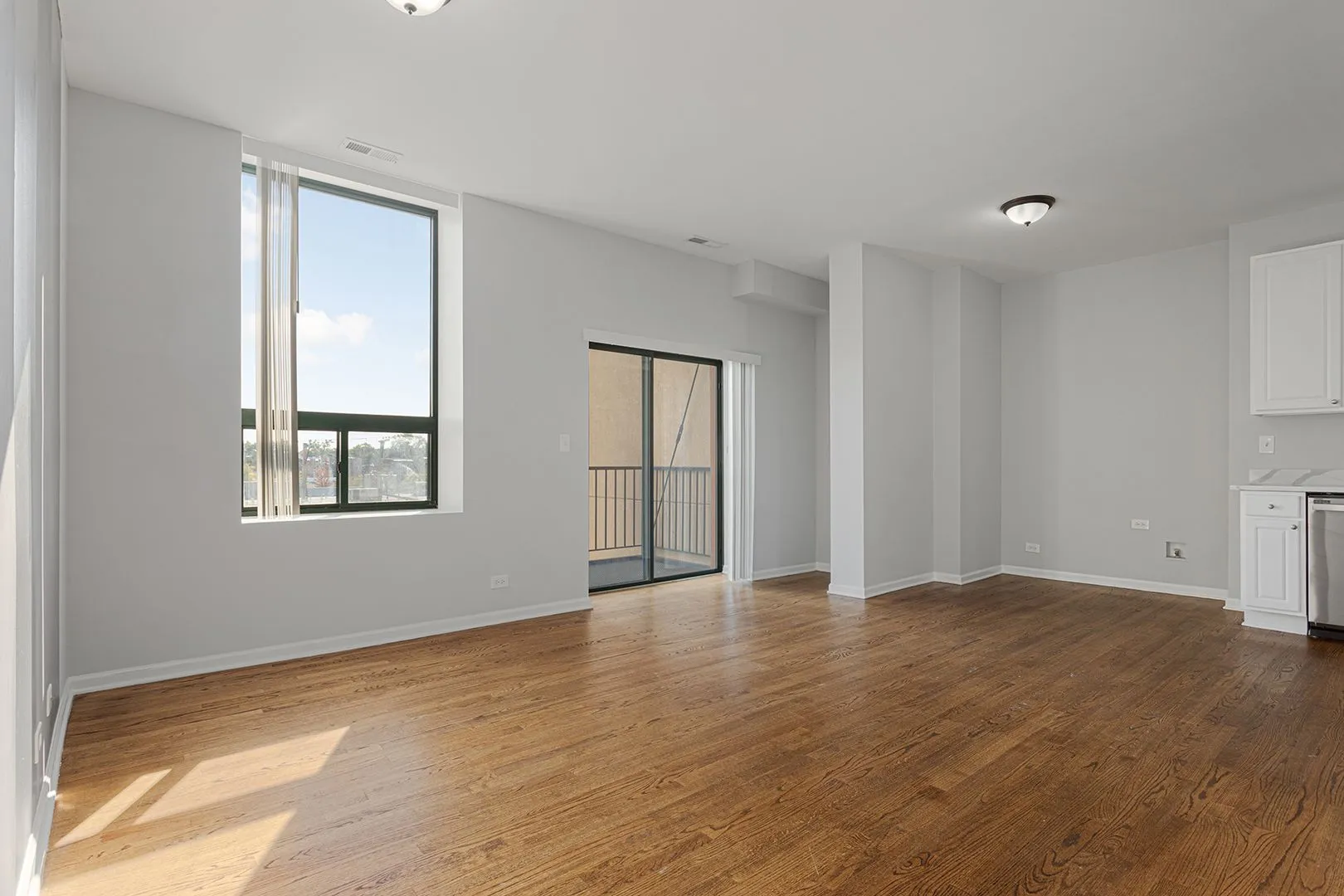 2451 W Howard St, ,  60645, USA 60645-unit#308-Chicago-IL