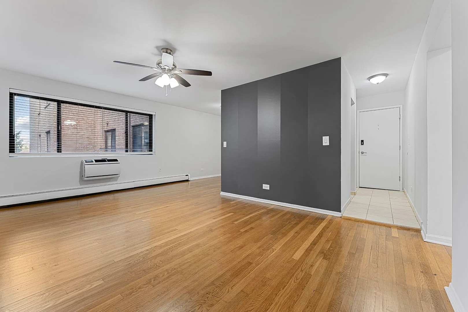 6021 N Winthrop Ave, ,  60660, USA 60660-unit#306-Chicago-IL